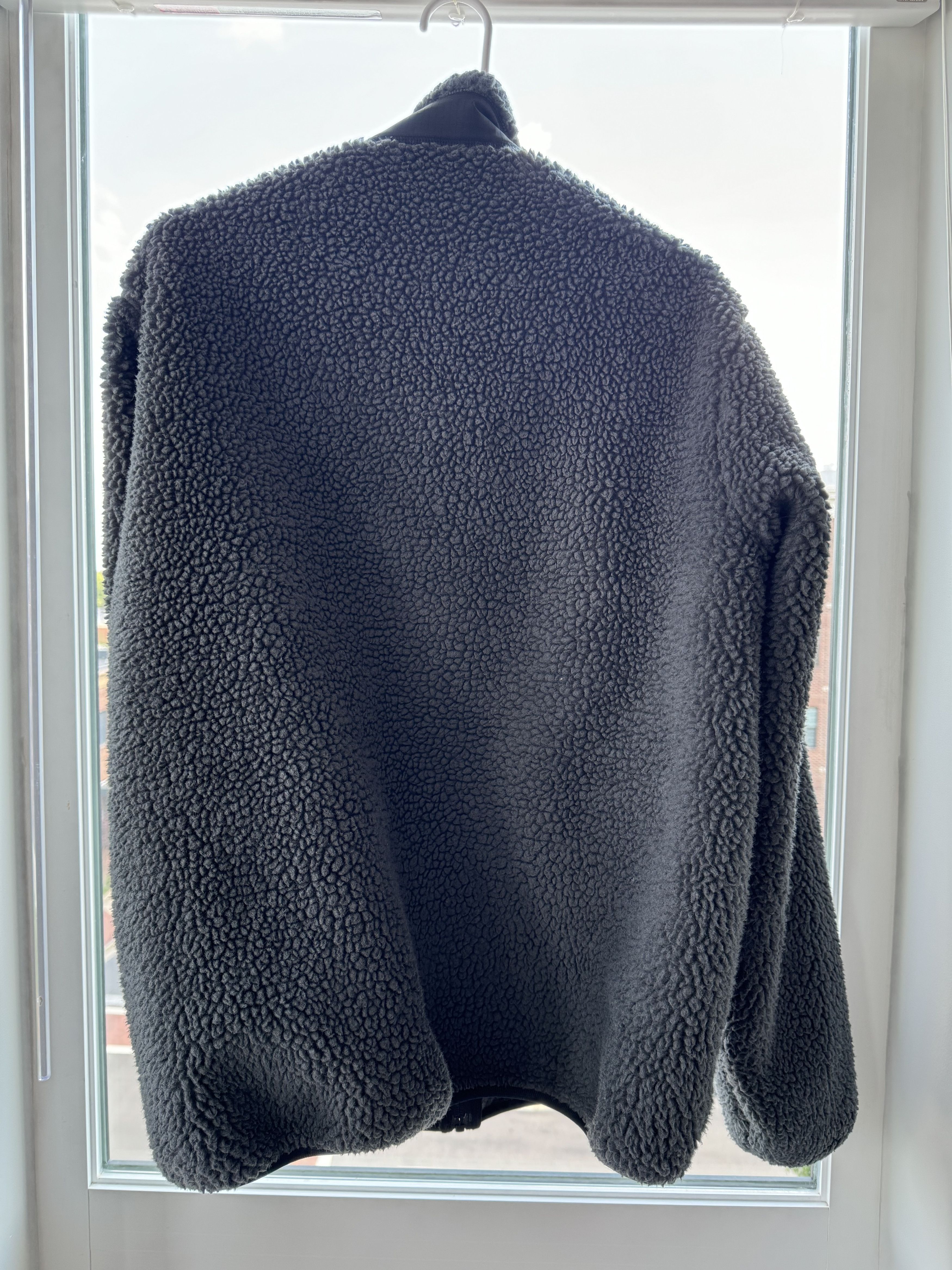 Uniqlo Uniqlo Fleece Warm and Windproof Size US M / EU 48-50 / 2 - 2 Thumbnail