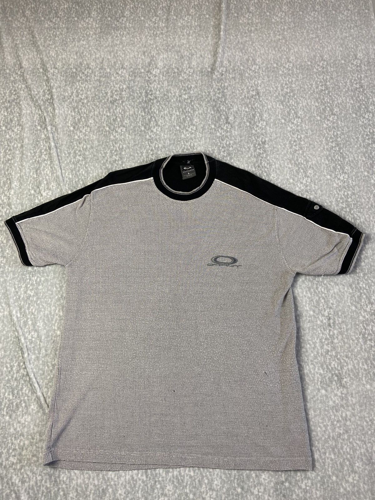 Oakley Vintage 00s Oakley Software Waffle Knit T-Shirt Size US L / EU 52-54 / 3 - 1 Thumbnail