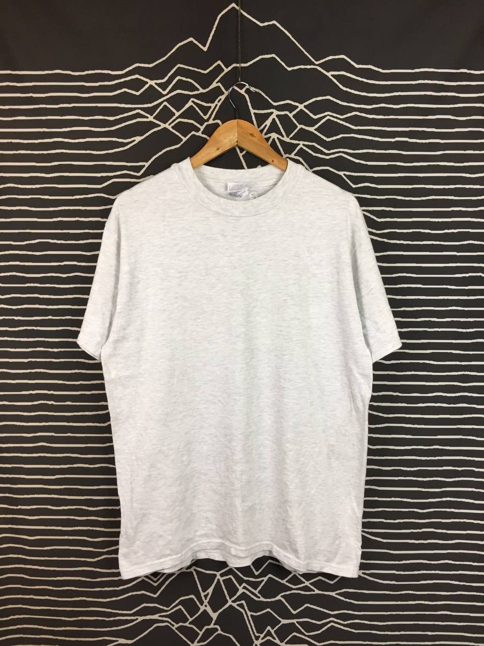 Hanes Vtg 90s Hanes Beefy T Classic Plain Blank Tee Size L Size US L / EU 52-54 / 3 - 2 Thumbnail