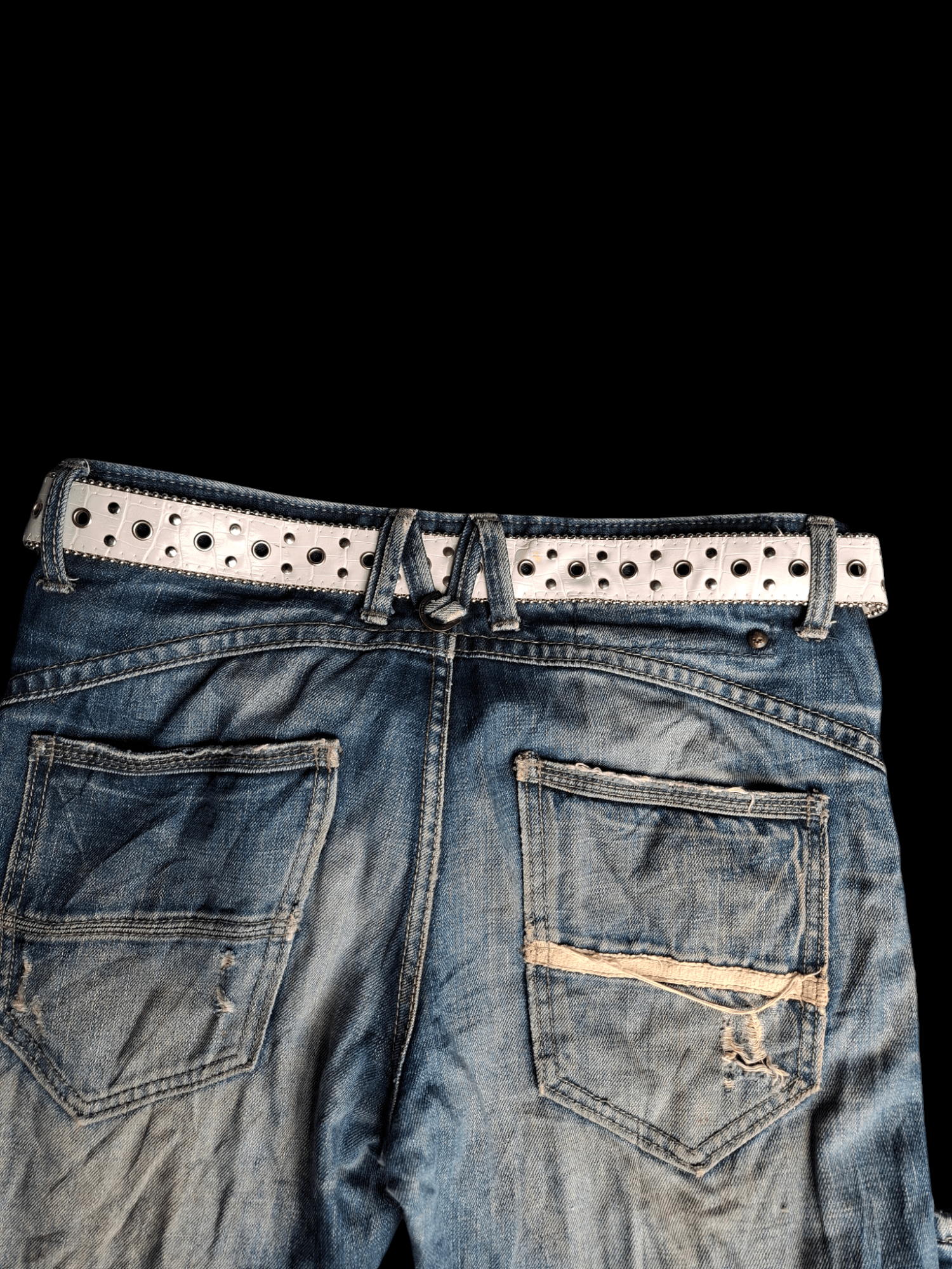 Hysteric Glamour × Japanese Brand × Vintage Vintage belts Y2k Rhinestones white pink leathers Size ONE SIZE - 4 Thumbnail