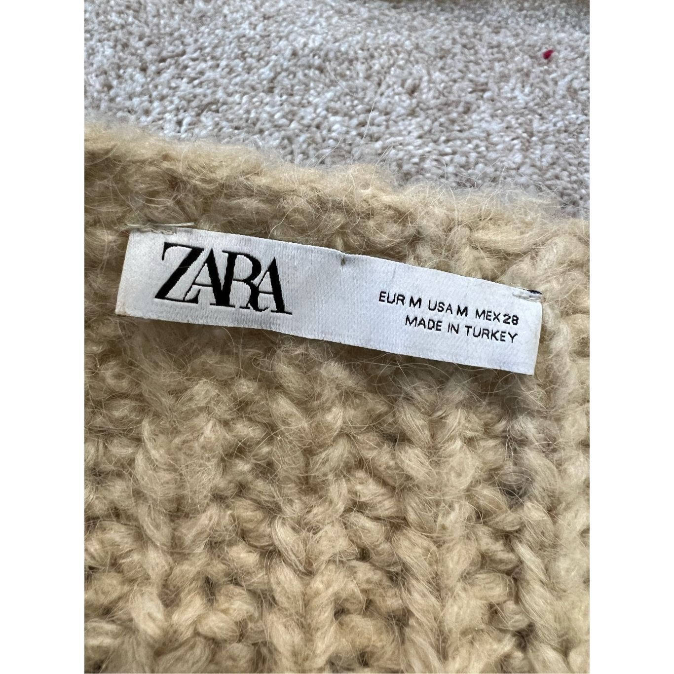 Zara Zara sweater v-neck oversized size M Size M / US 6-8 / IT 42-44 - 4 Thumbnail