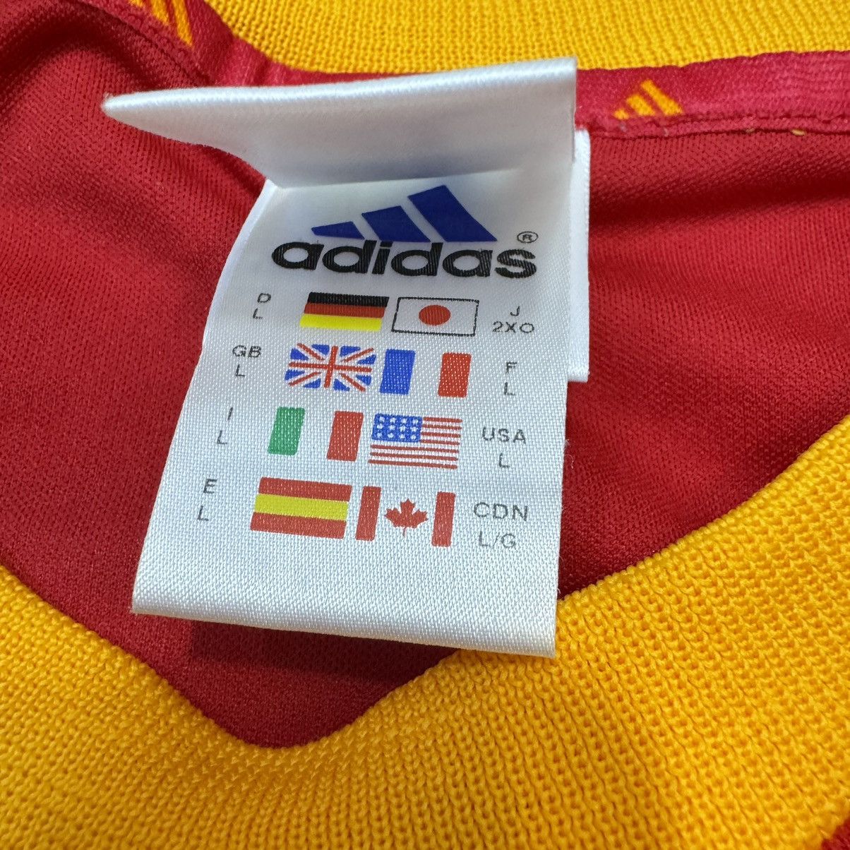 Adidas Spain 02/03 home shirt #7 Raul Size US L / EU 52-54 / 3 - 8 Thumbnail