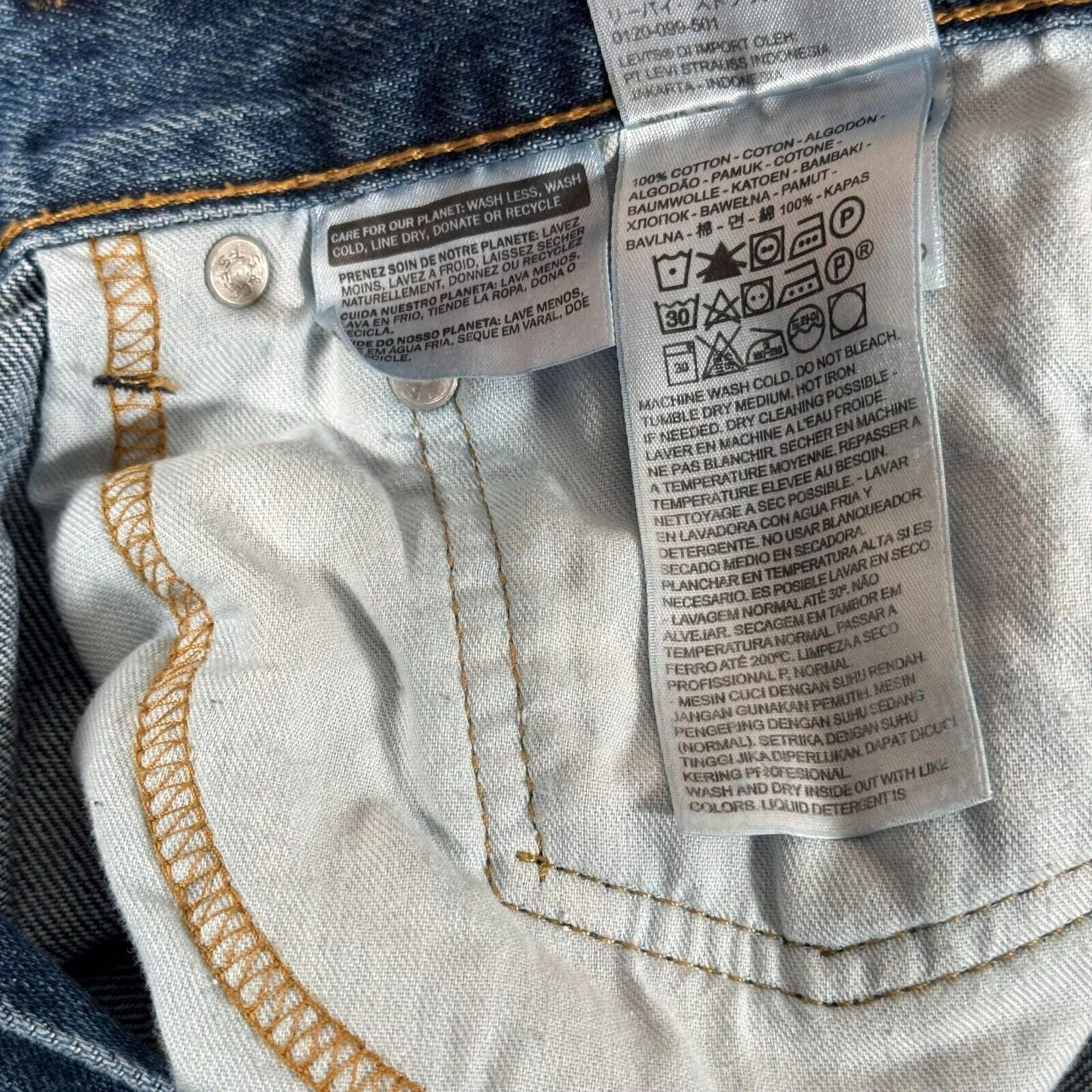 Levi's Vintage Levis 550 Jeans Men W34xL32 90s Y2K Streetwear Retro Size US 34 / EU 50 - 7 Thumbnail