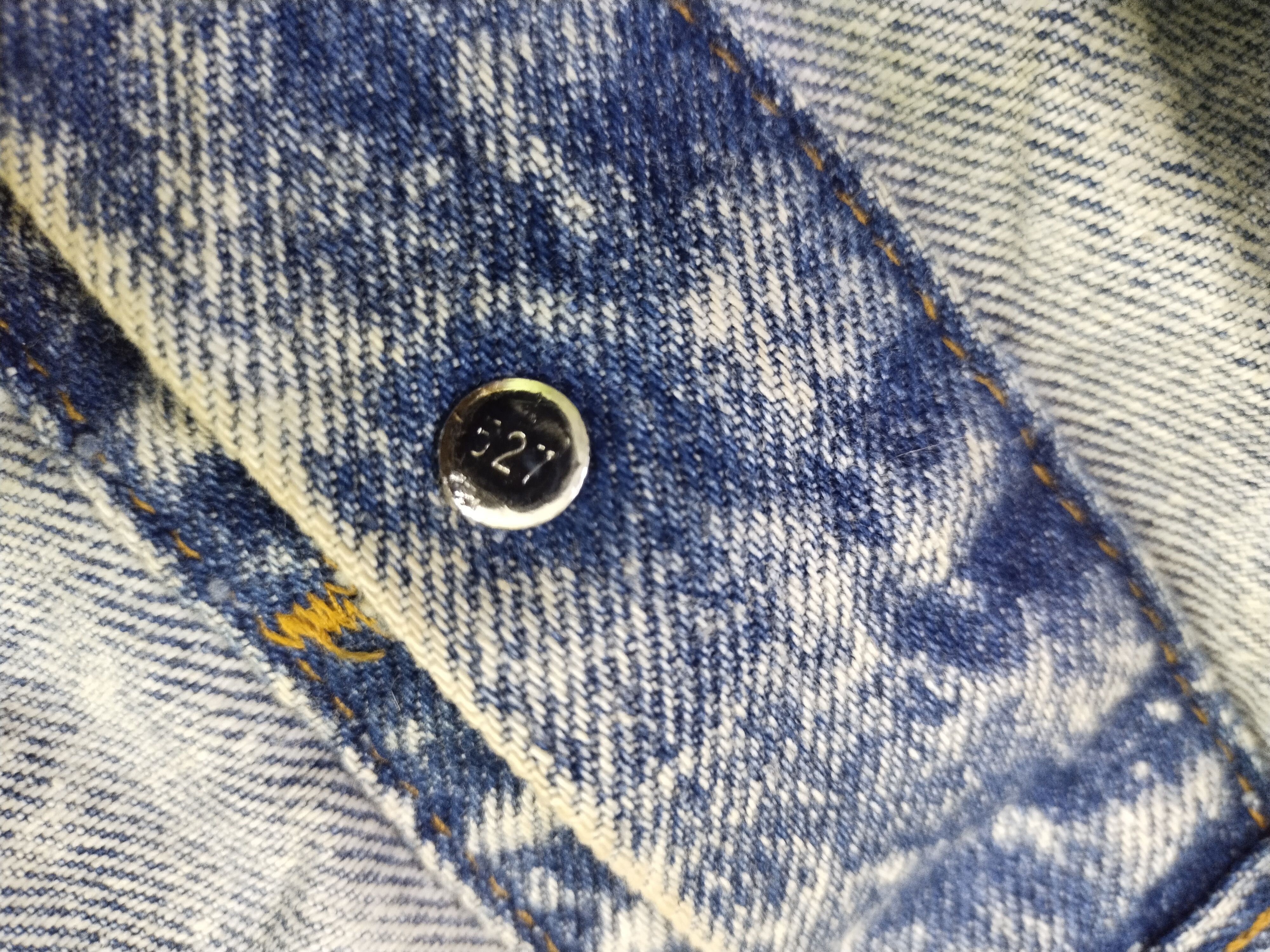 Levi's Vintage Levi's Acid Washed Made in USA Denim Jacket Size US L / EU 52-54 / 3 - 11 Thumbnail