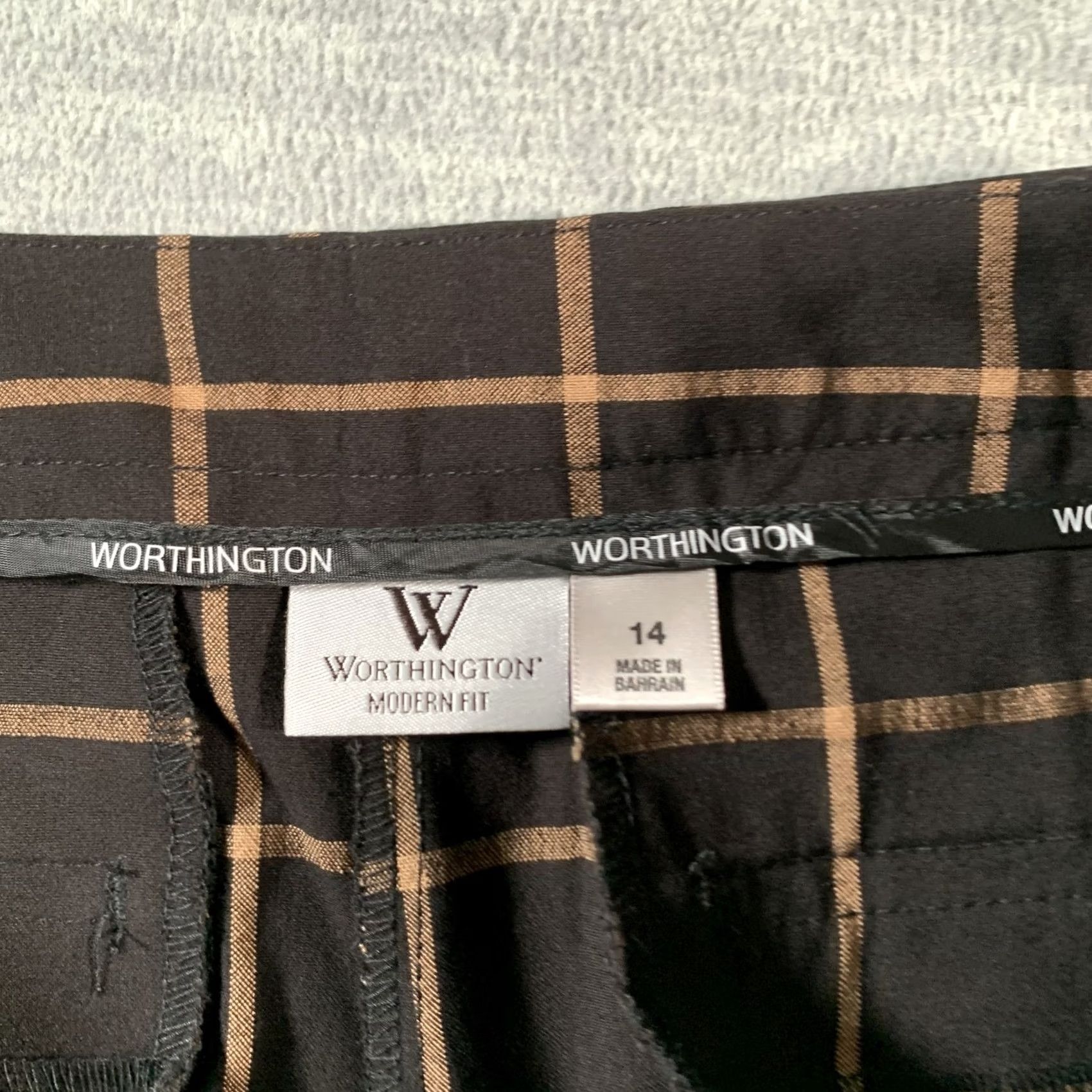 Worthington Worthington Womens Pants 14 Black Tan Windowpane Plaid Modern Fit Stretch Career Size 36" / US 14 / IT 50 - 6 Thumbnail