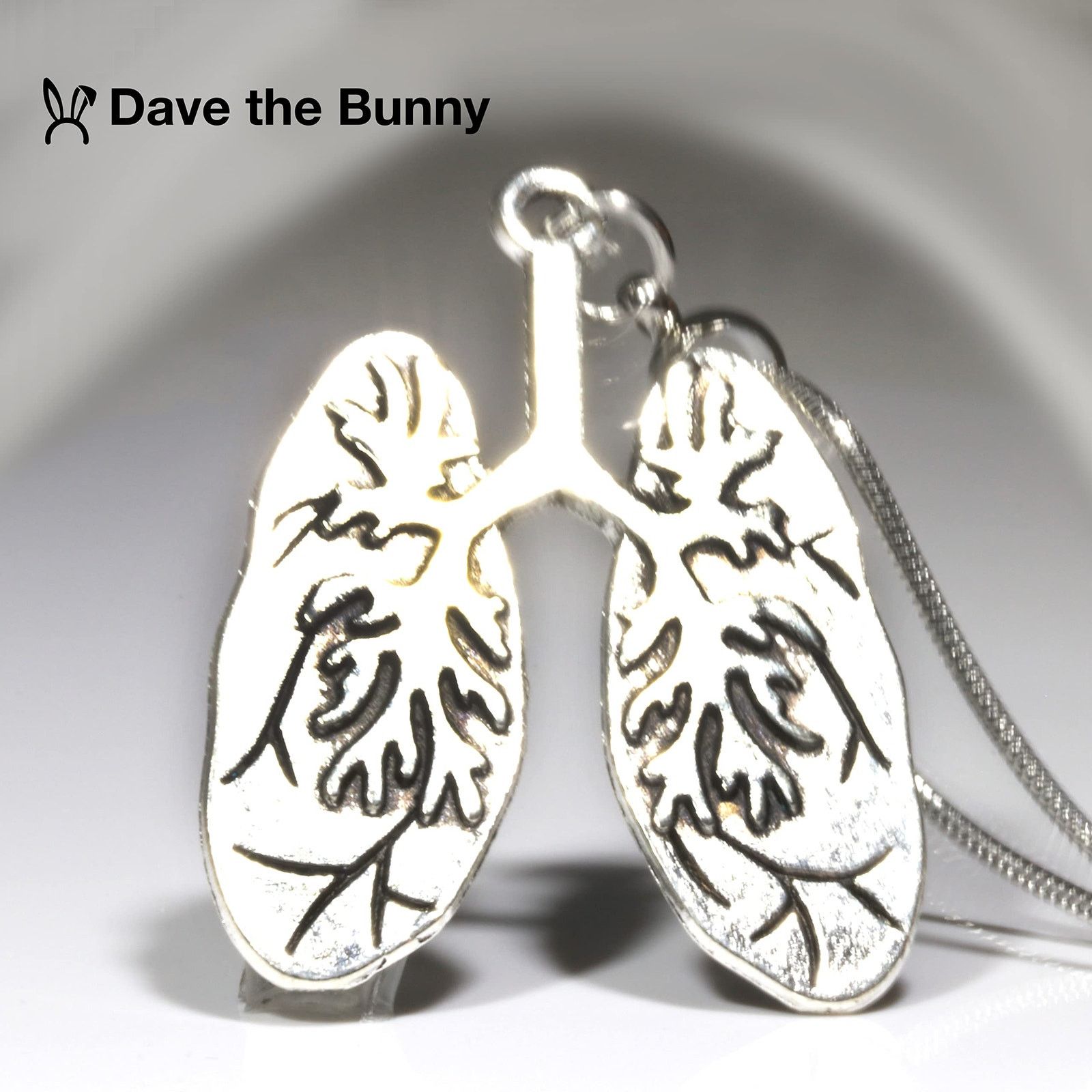 & Other Stories Lung Jewelry - Breathe with Breathe Charm on Lung Necklace Size ONE SIZE - 3 Thumbnail
