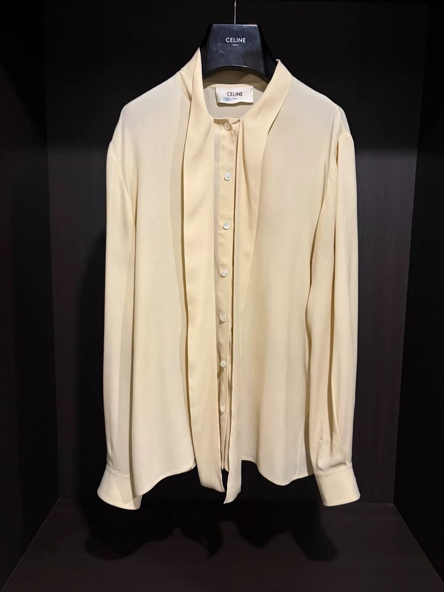 Celine Celine Beige Silk Shirt Size 36 Size XS / US 0-2 / IT 36-38 - 1 Thumbnail