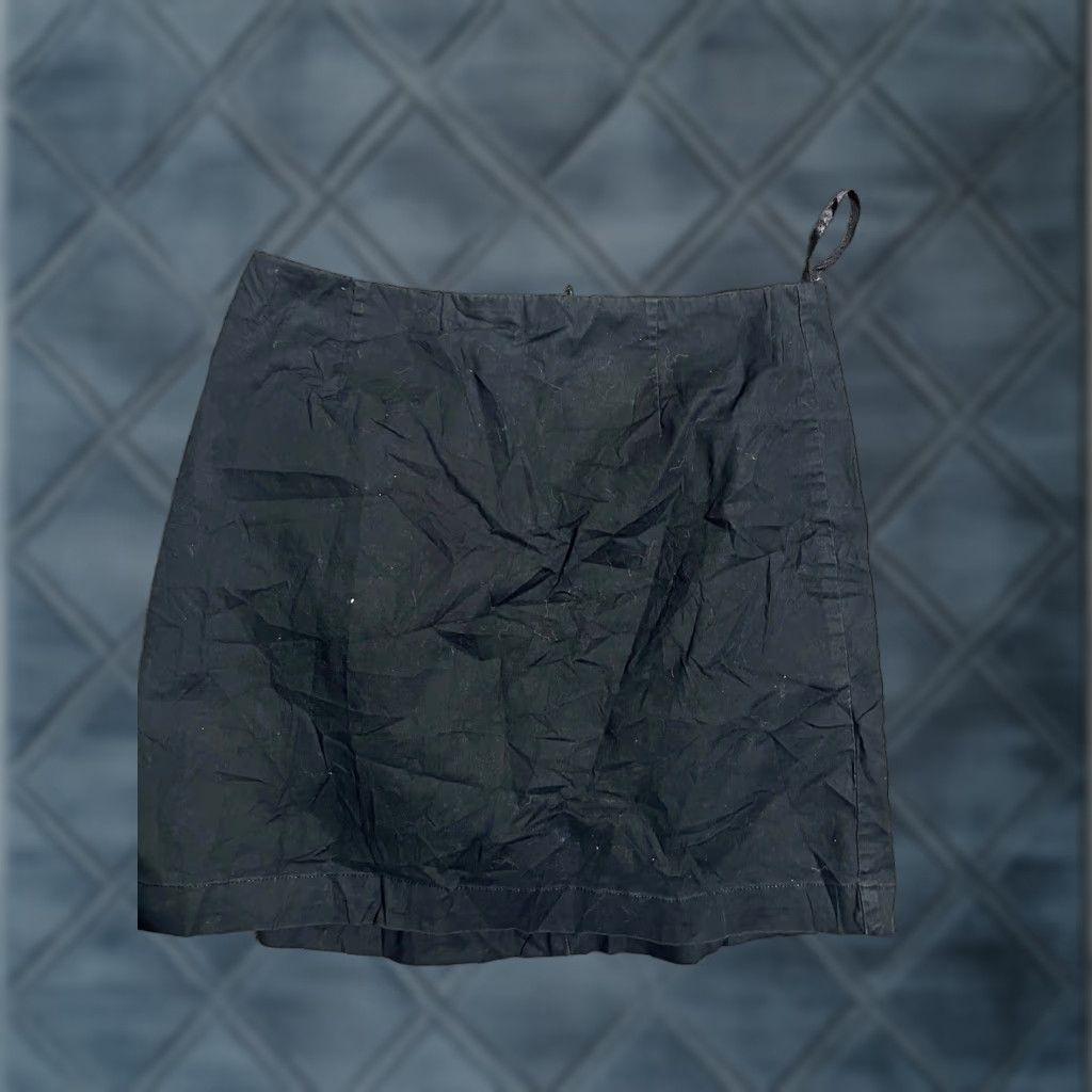 Gap VINTAGE Gap Skirt Black Cotton Spandex 6 Short Zip Back Up to Date Cargo Pockets Womens Size 28" / US 6 / IT 42 - 1 Thumbnail