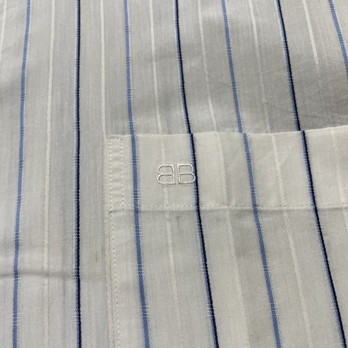 Vintage Vintage Balenciaga Pocket Shirts BB Embroidered Size US XL / EU 56 / 4 - 4 Thumbnail