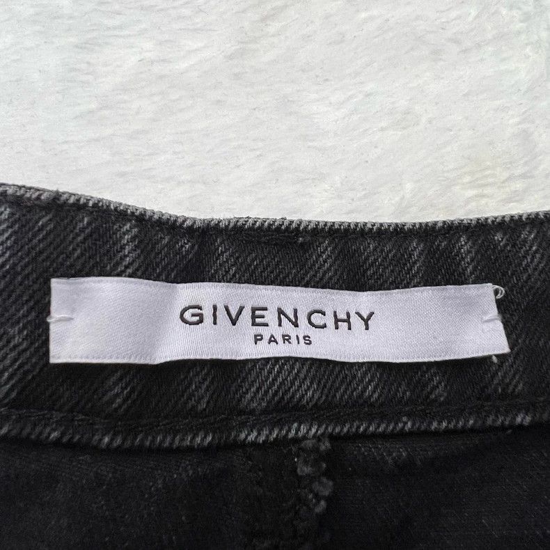 Givenchy Givenchy Size36 Black Sexy Denim Shorts Size 35" - 3 Thumbnail