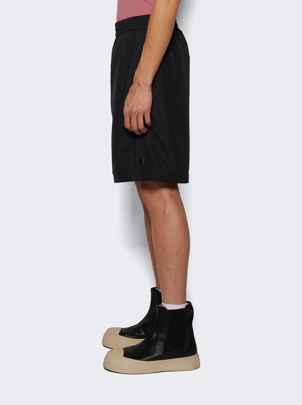 Givenchy o1mle0226 Track Shorts in Black Size US 36 / EU 52 - 4 Thumbnail