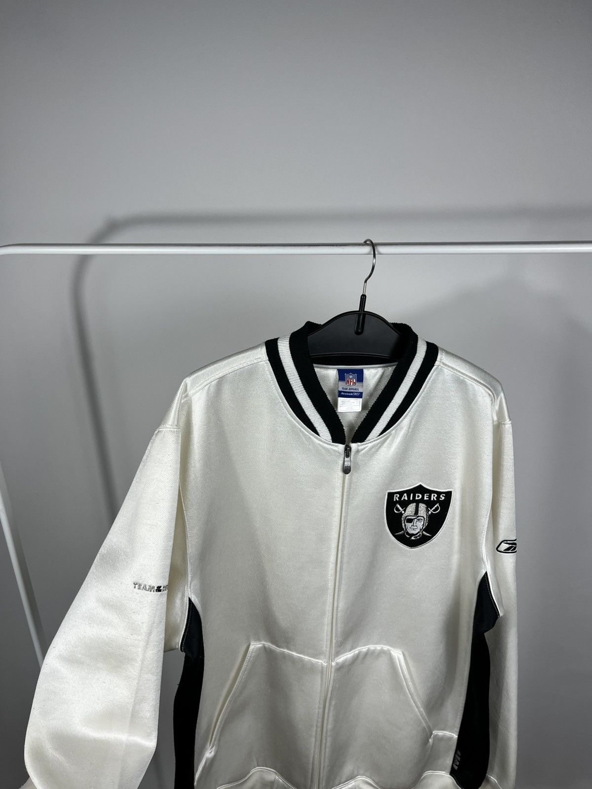 Reebok NFL Raiders Reebok Zip Up Jacket White Black L Size Size US L / EU 52-54 / 3 - 11 Thumbnail