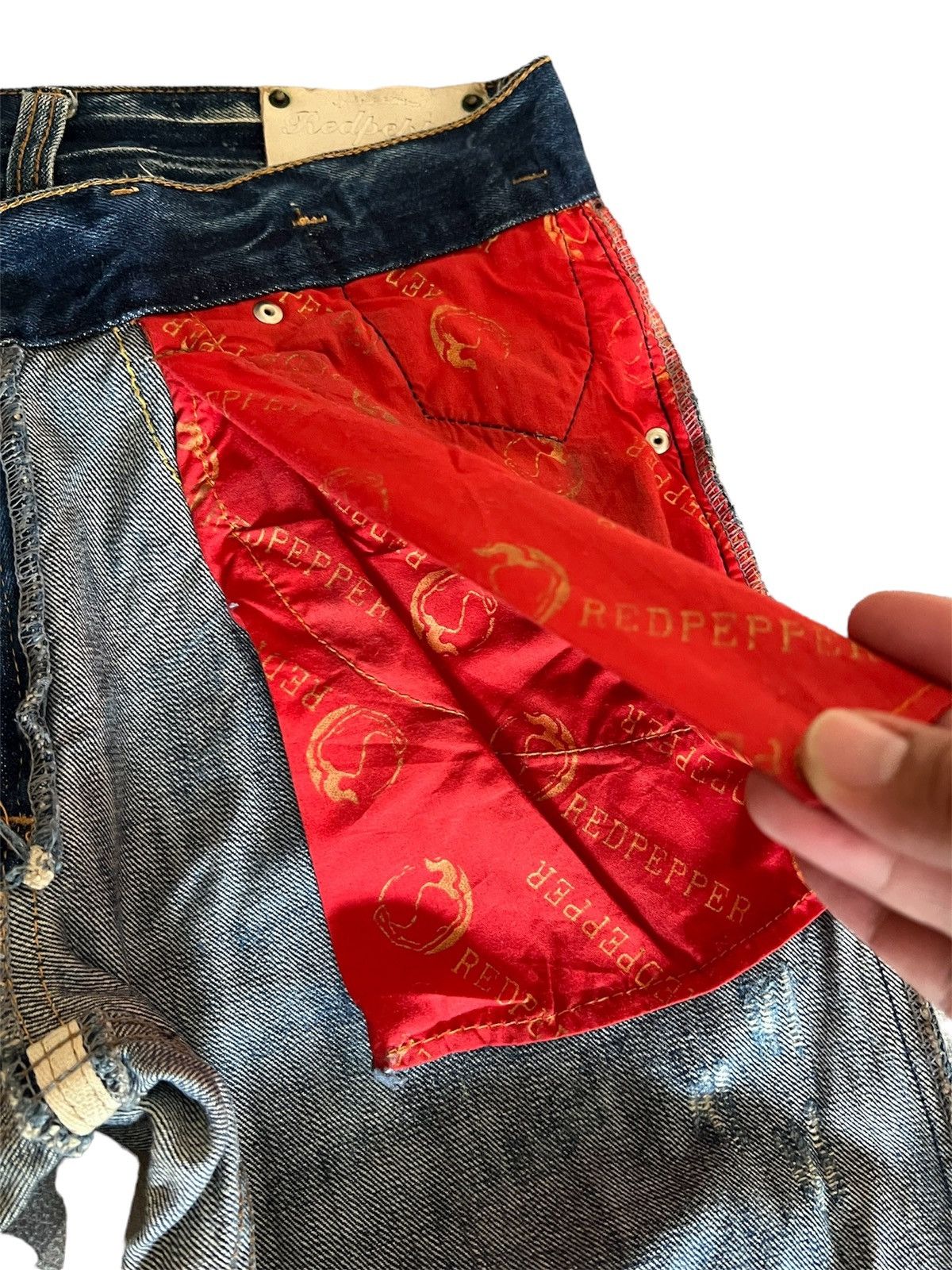 Vintage 🔥Accept Offer🔥Red Pepper & Denim Vintage Special Edition Size US 33 - 17 Thumbnail
