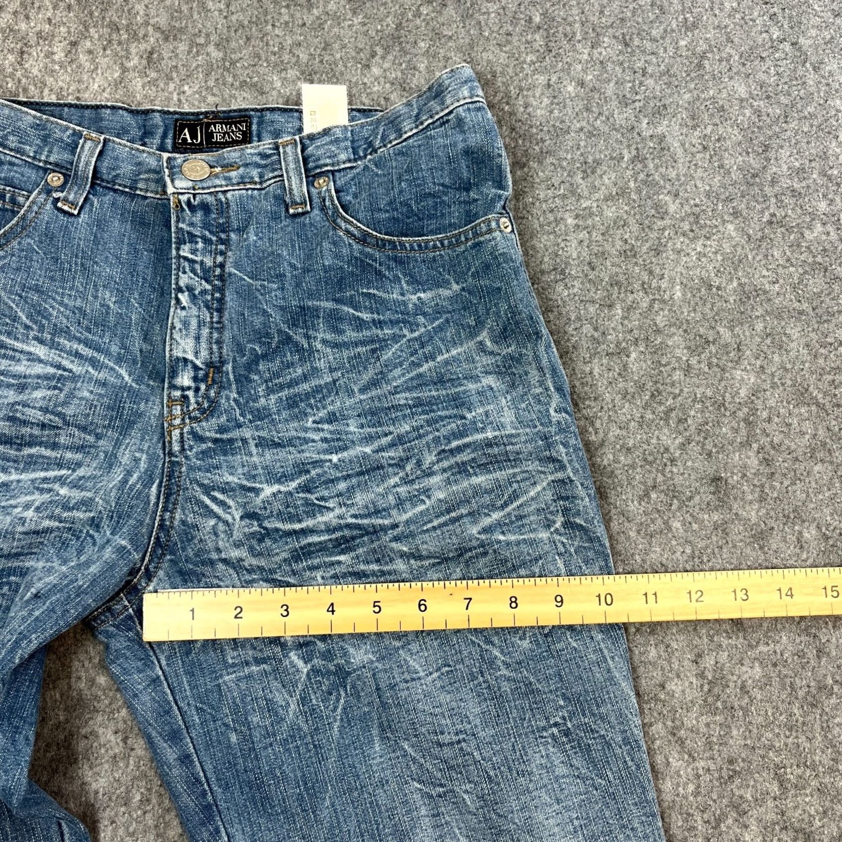 Vintage Armani Jeans Jeans Straight 29 34 UK 10 High Rise Light Blue Whiskers Honeycomb Womens Regular Denim Blue 5-Pocket Size 32" / US 10 / IT 46 - 5 Thumbnail
