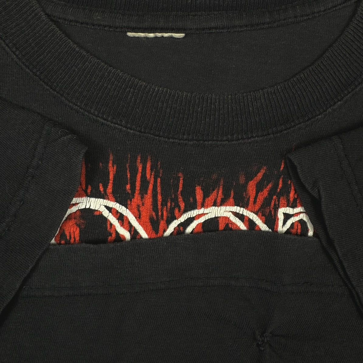 Band Tees Vintage Mid 90s Sepultura ‘Roots’ Euro Metal Band T Shirt Size US XL / EU 56 / 4 - 4 Thumbnail