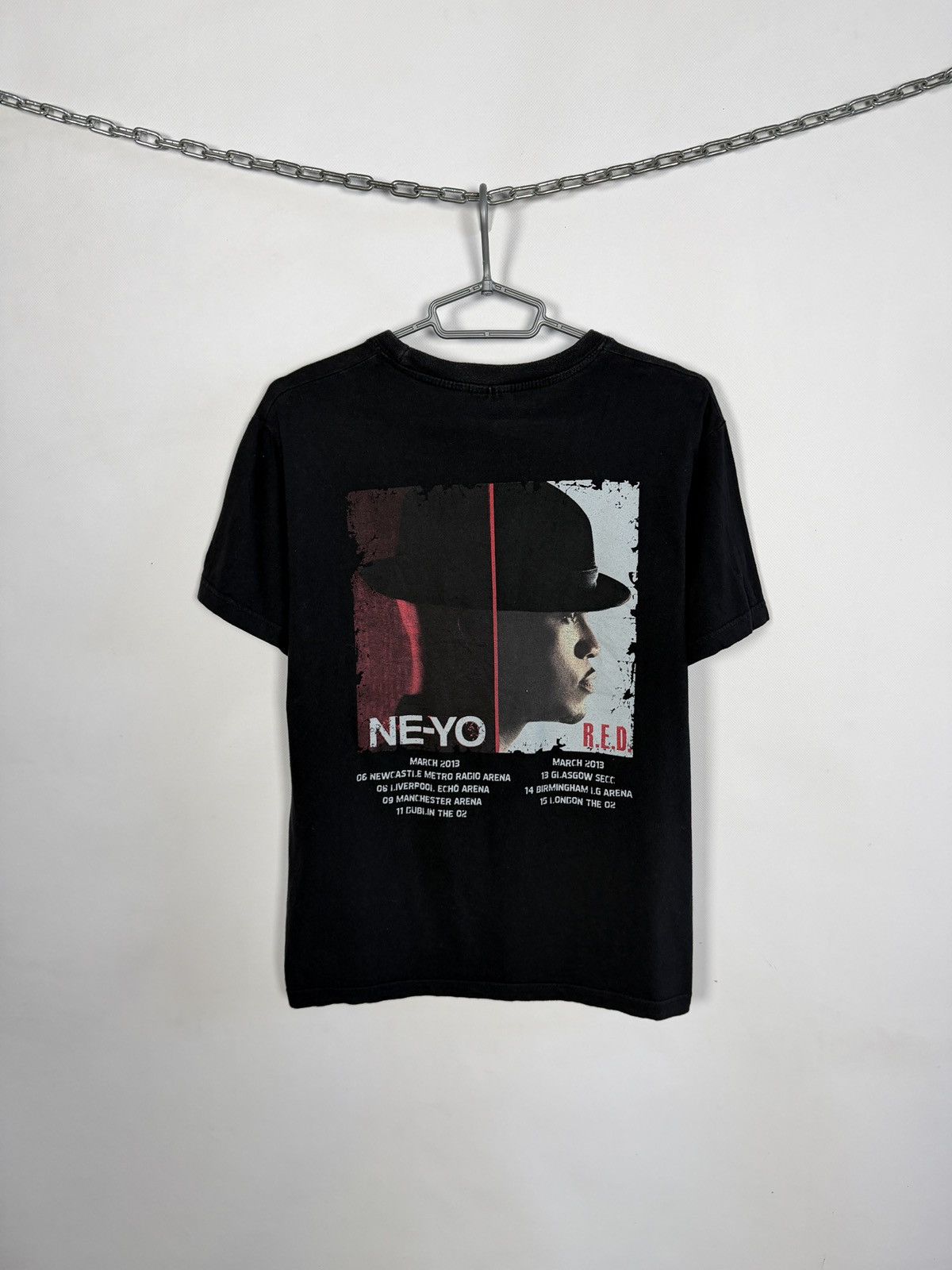 Band Tees Ne‑Yo 2013 Tour T-Shirt Let Me Love You Graphic Band Tee S-M Size US S / EU 44-46 / 1 - 9 Thumbnail