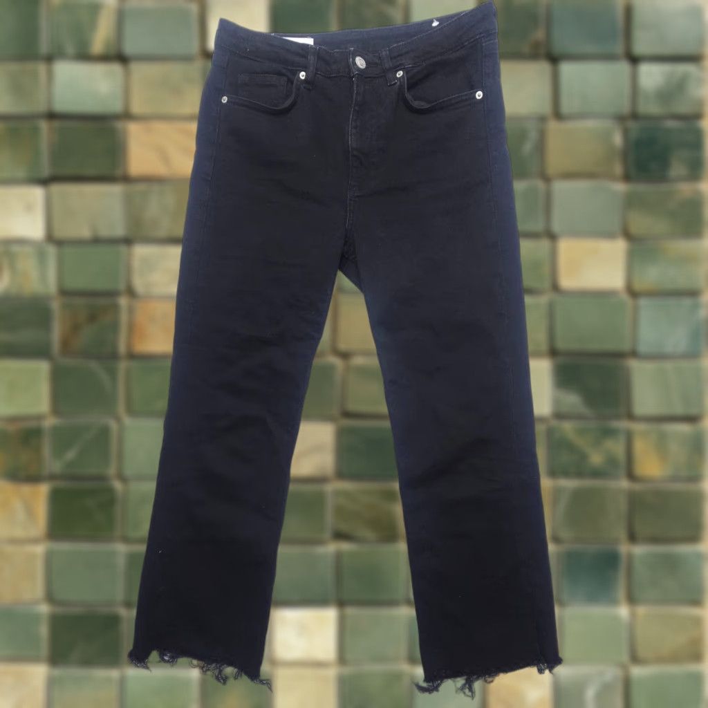Zara Zara Jeans Straight Black Dark Wash 8 25" Inseam Denim Cotton Blend 5-Pocket Regular Stretch Vintage No Logo Women's Jeans Size 30" / US 8 / IT 44 - 1 Thumbnail