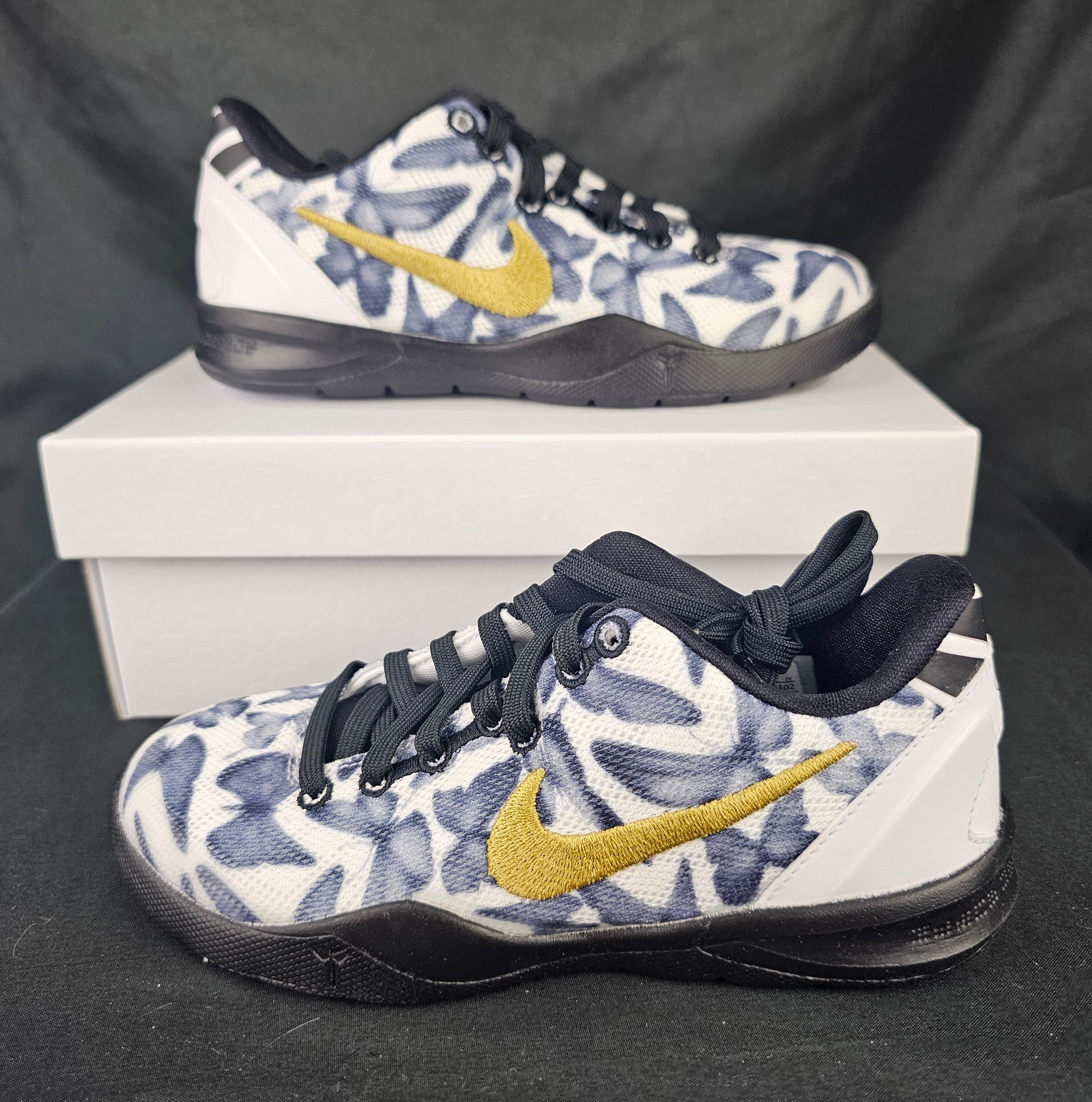 Nike Nike Kobe 8 Protro Mambacita Gigi PS Size 12.5c CONFIRMED Size US 12.5 / EU 45-46 - 2 Thumbnail