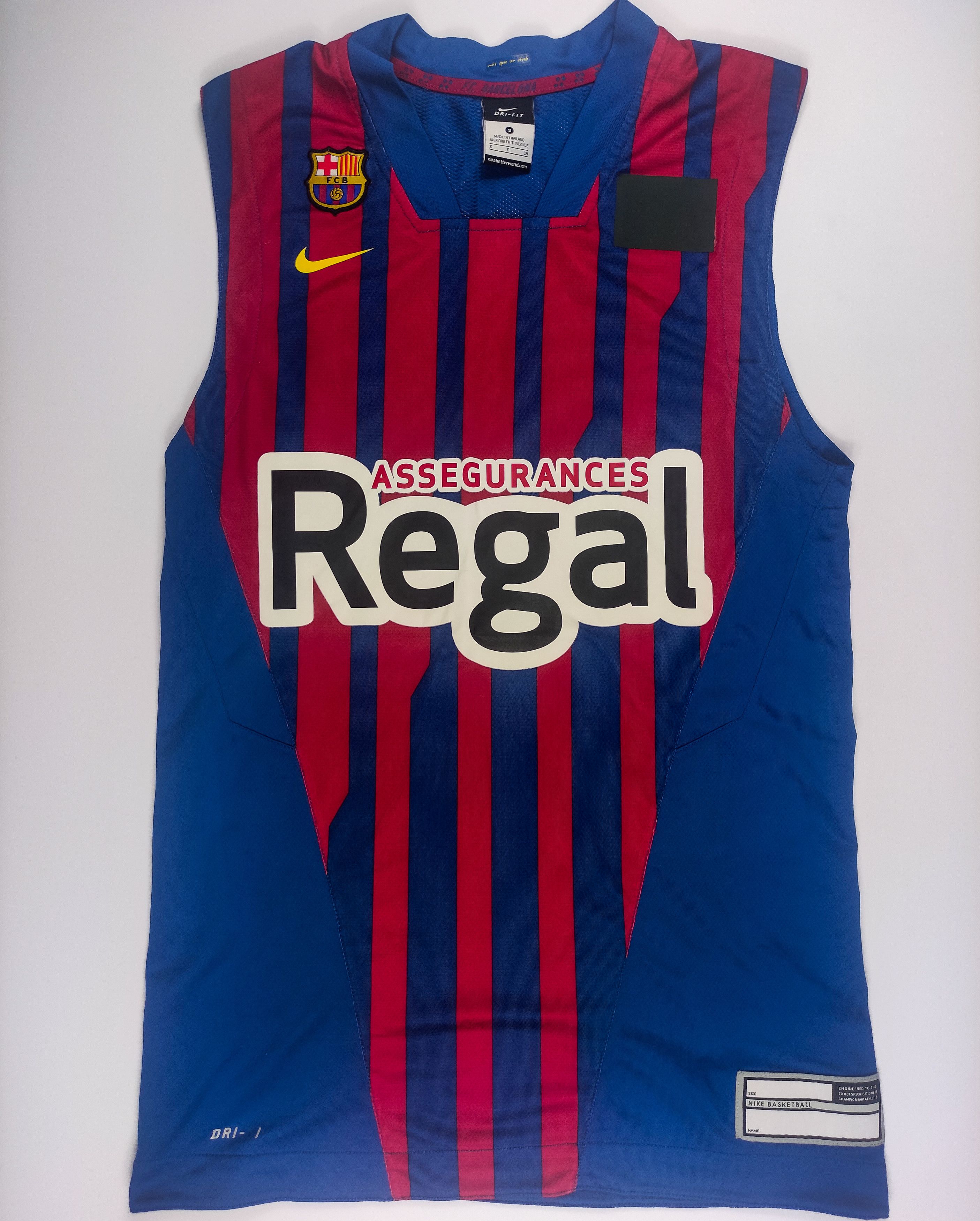NBA FC Barcelona Basket 2011 2012 Nike Home Shirt Kit Jersey Size US S / EU 44-46 / 1 - 1 Thumbnail