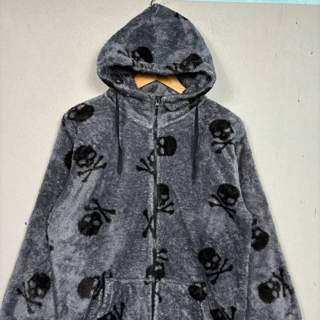 Wild Life Japan Skull Fleece Hoodie Y2K Goth Zip Up