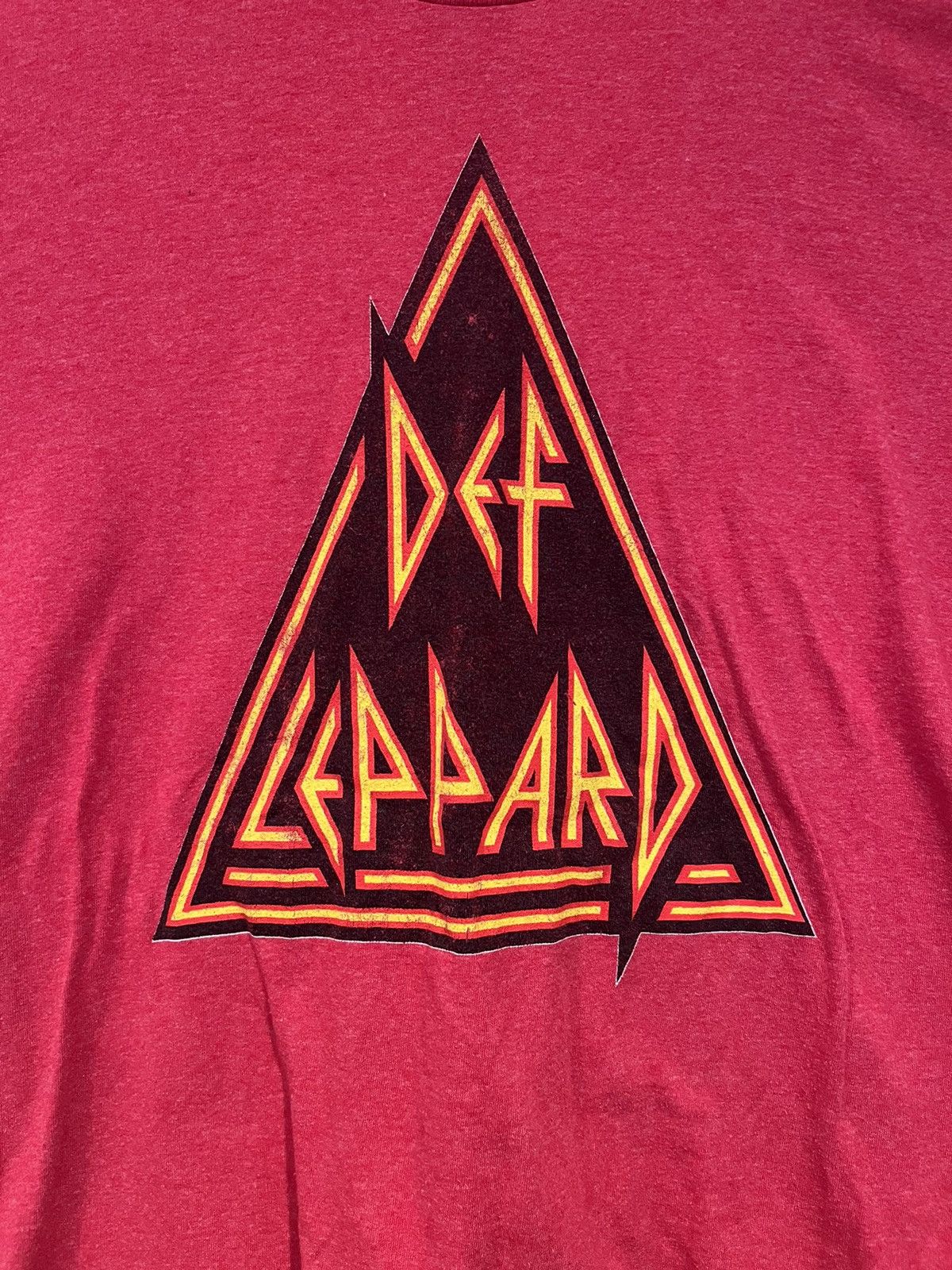 Def Leppard 2017 Def Leppard band tshirt Size US M / EU 48-50 / 2 - 2 Thumbnail
