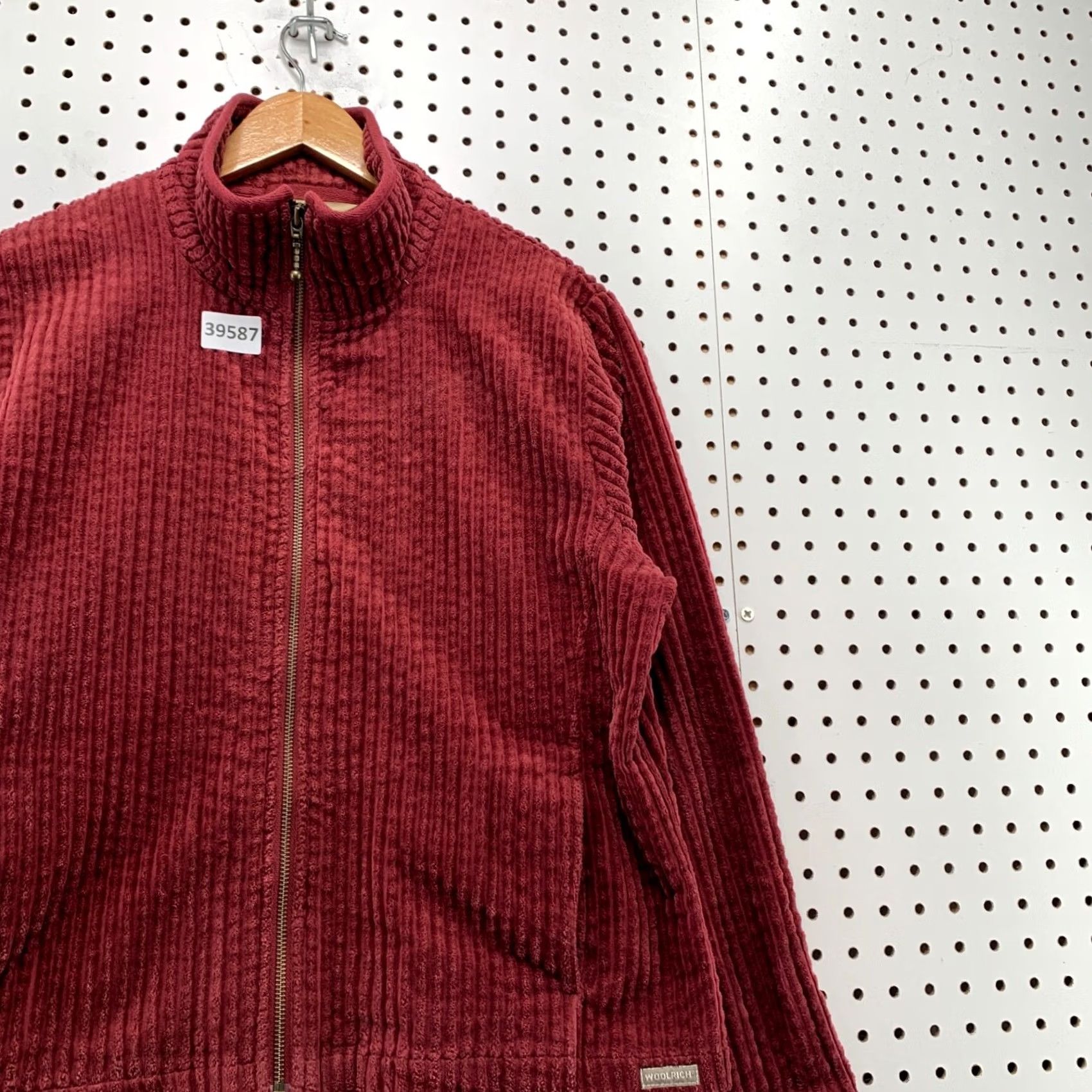 Vintage VINTAGE Woolrich Corduroy Zip Jacket Womens Large Black Cherry 21.5x23 Corduroy Zip Jacket Women L Black Climate? Size L / US 10 / IT 46 - 5 Thumbnail