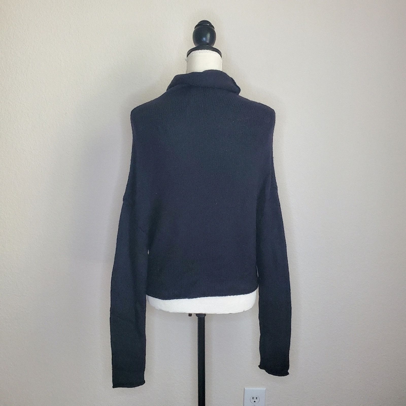 Vince Vince Wool Blend Cropped Sweater Small Size S / US 4 / IT 40 - 3 Thumbnail