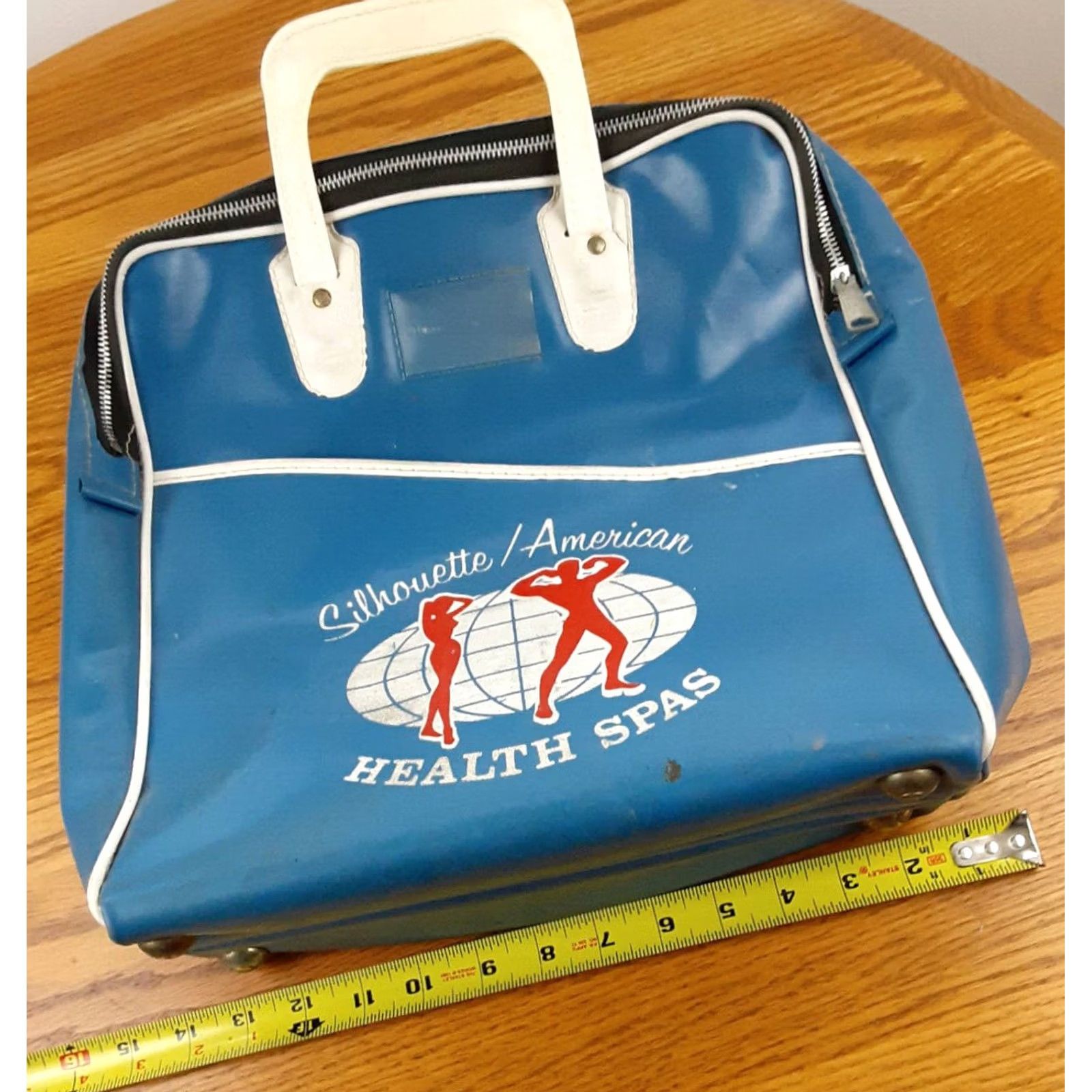 Vintage VINTAGE Silhouette/America Health Spas Gym-Duffle Bag 1980's Michigan Blue & White Vinyl Duffle Bag Men Medium Zipper Size ONE SIZE - 7 Thumbnail