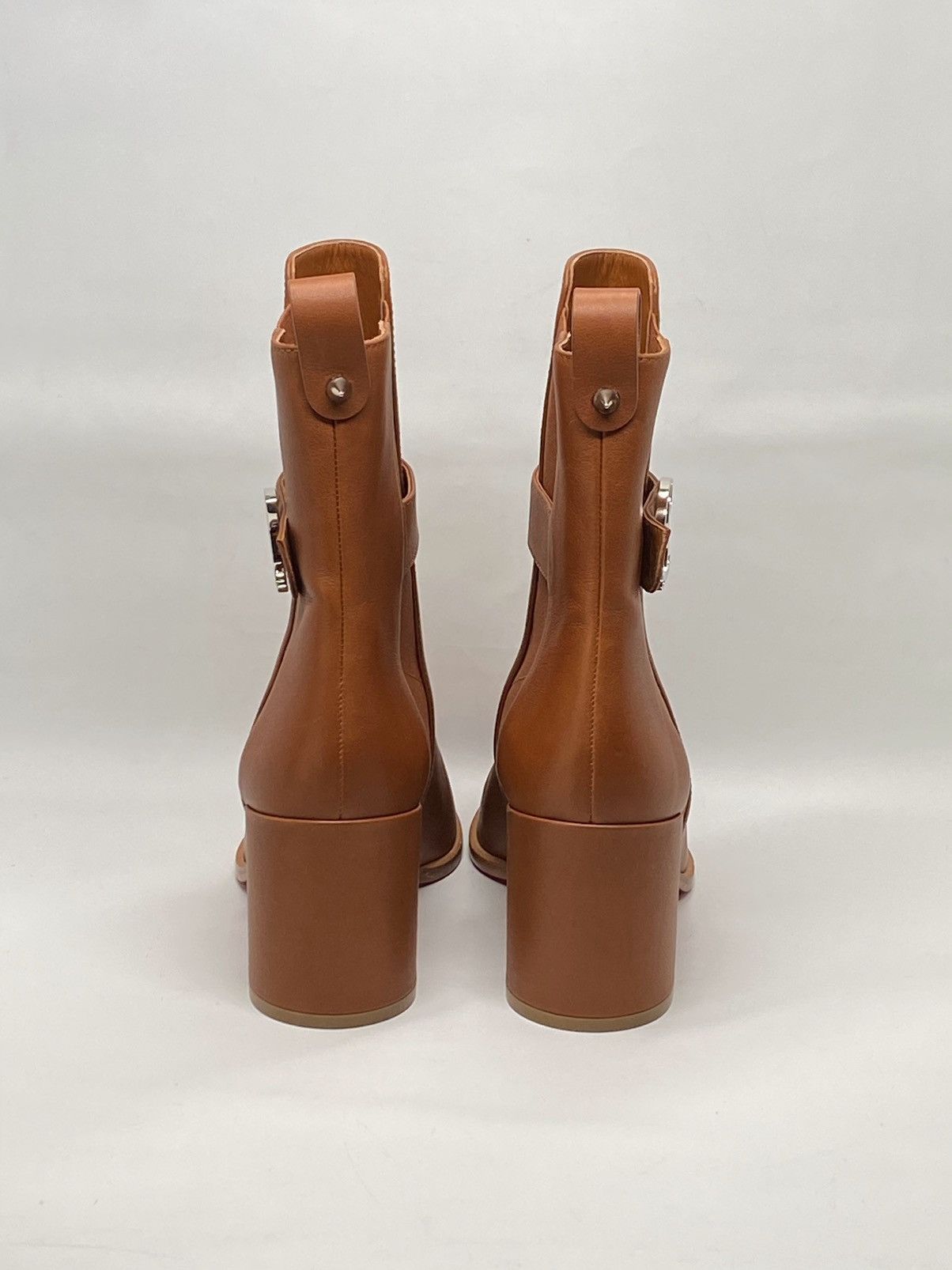Christian Louboutin Christian Louboutin Leather 70 Chelsea Booties size 37.5 Size US 7.5 / IT 37.5 - 8 Thumbnail