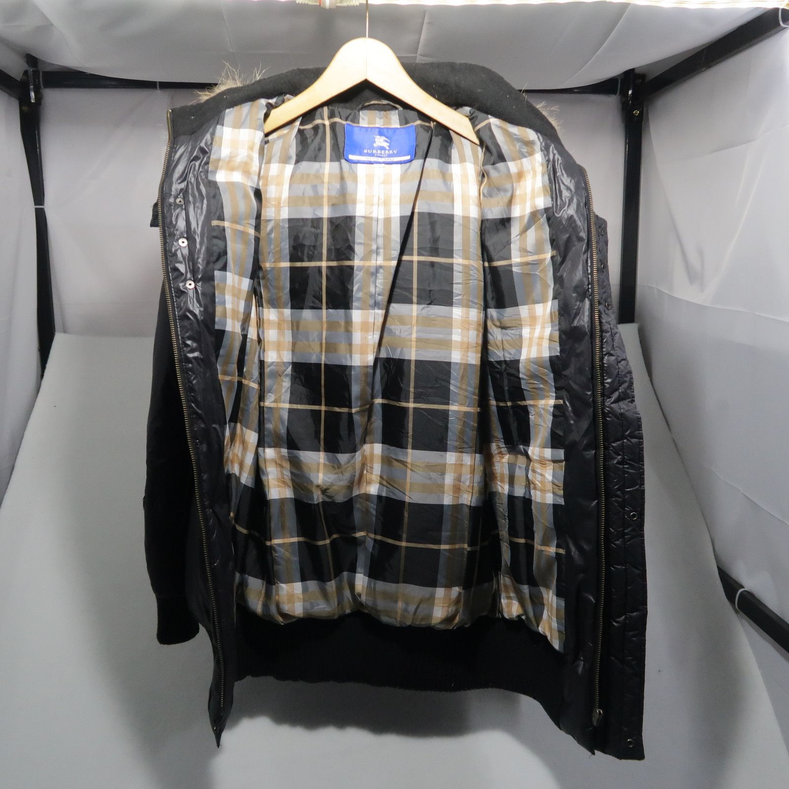 Burberry Burberry Blue Label Bondage Puffer Down Fur Jacket Size US S / EU 44-46 / 1 - 12 Thumbnail