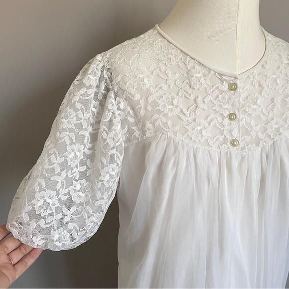 Vintage Vintage 60s Double Layered Semi-Sheer Chiffon Robe Peignoir Size M / US 6-8 / IT 42-44 - 5 Thumbnail
