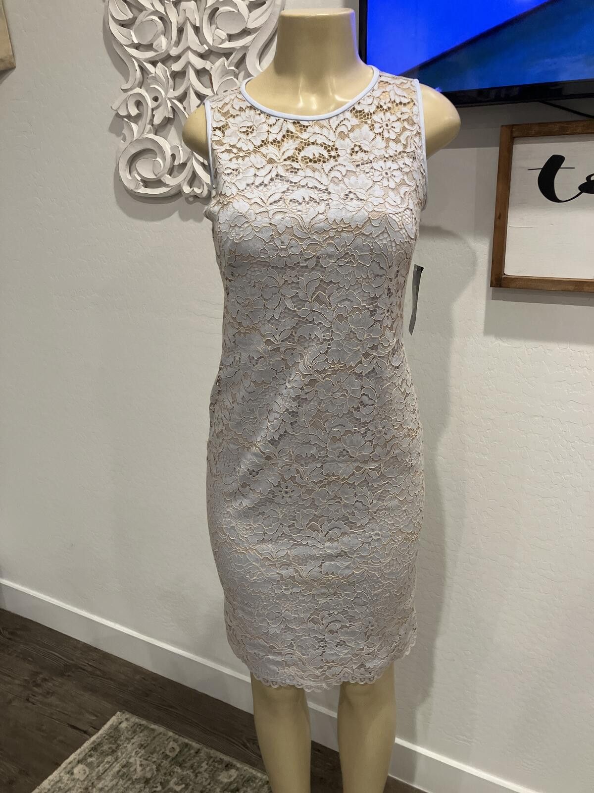 Polo Ralph Lauren NWT Sleeveless Lace Sheath Dress Size XS / US 0-2 / IT 36-38 - 1 Thumbnail