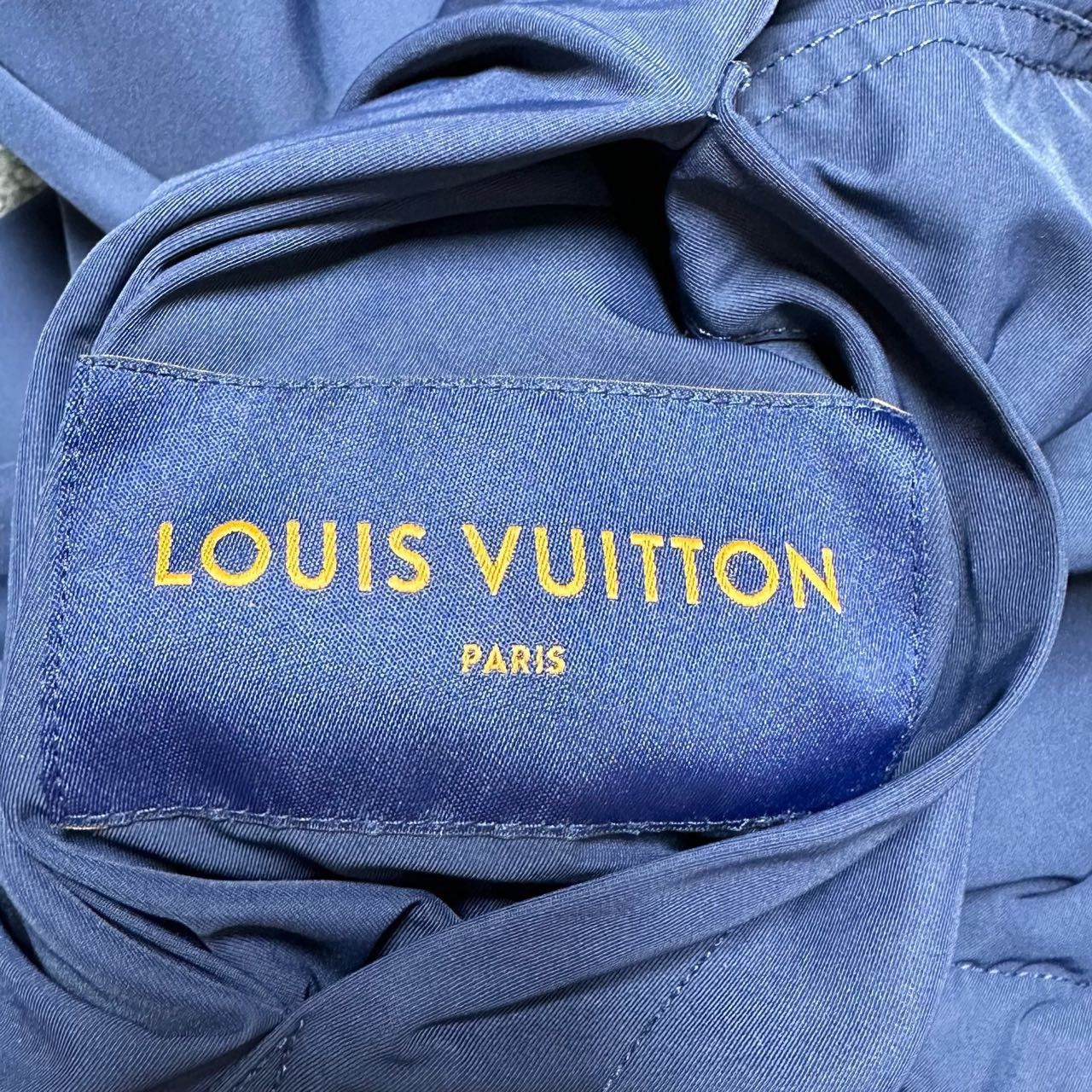 Louis Vuitton LOUIS VUITTON LV full-print presbyopic double-sided pin ass Size US M / EU 48-50 / 2 - 6 Thumbnail
