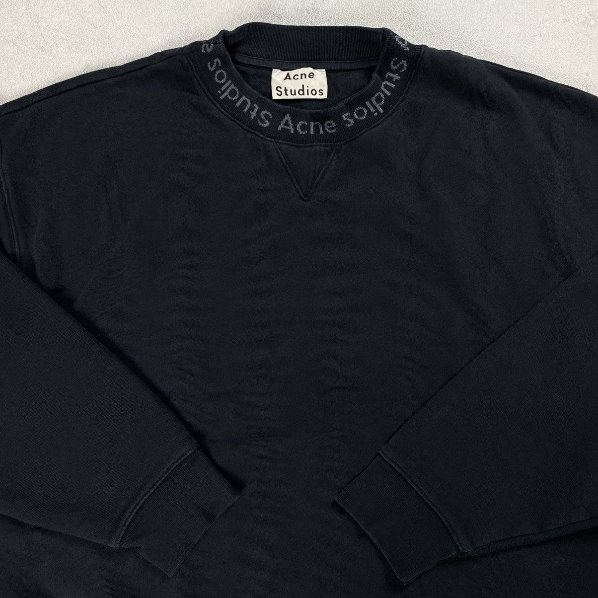 Acne Studios Acne Studios Flogho Oversize Sweatshirt Men's Size US L / EU 52-54 / 3 - 9 Thumbnail