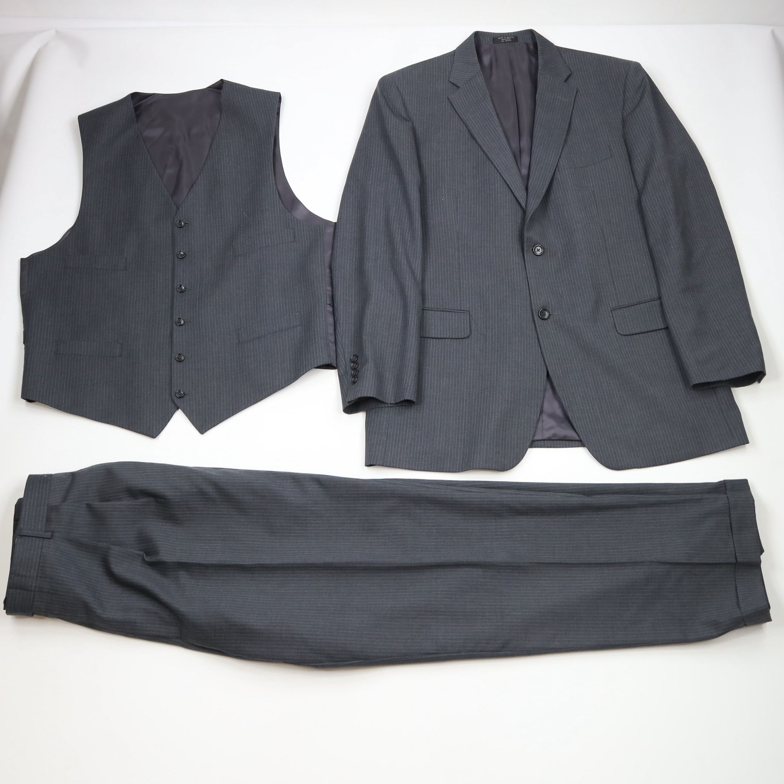 Vintage Vintage 90s Streetwear Wool Pinstriped 3 Piece Suit Size 44L - 1 Thumbnail