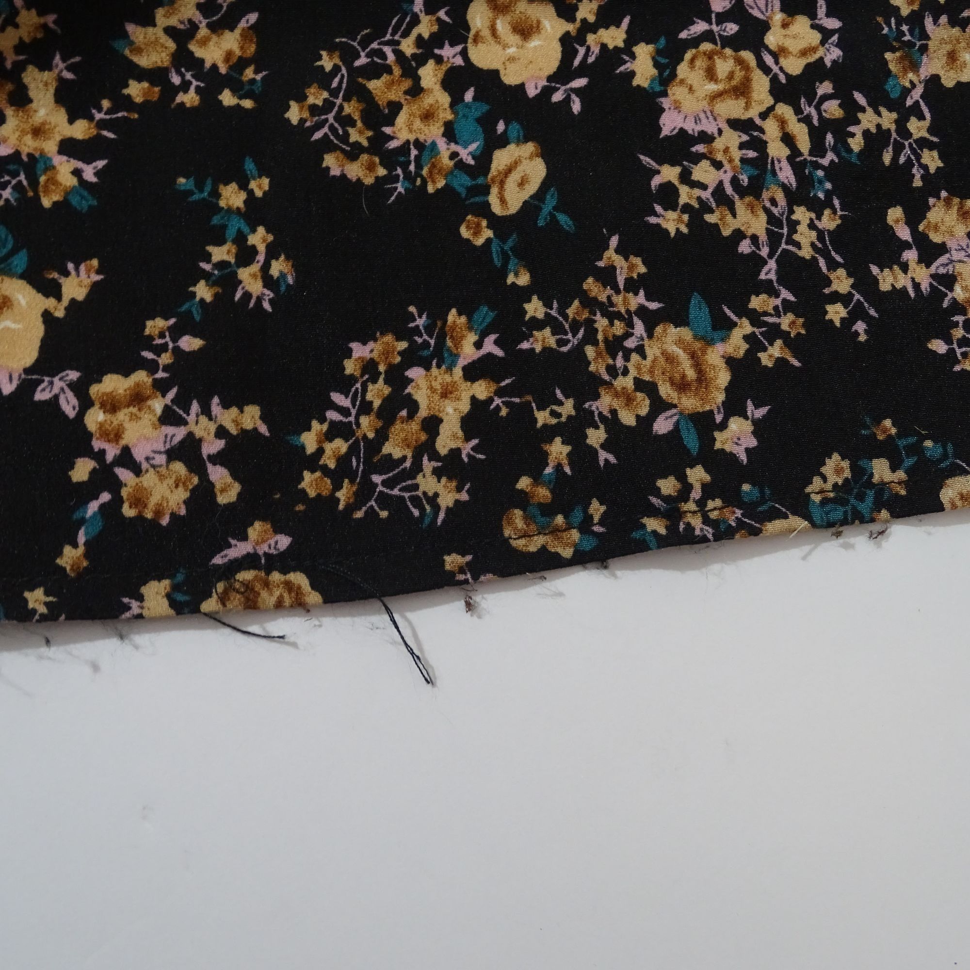 Other Floral Smocked Off-Shoulder Maxi Dress Black Women Size S Size S / US 4 / IT 40 - 10 Thumbnail