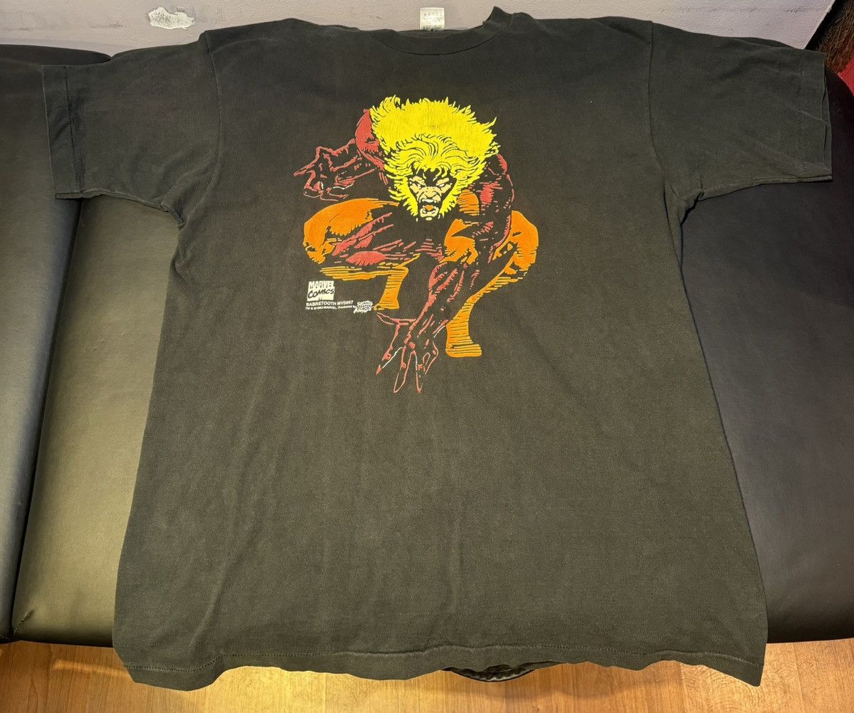 image of Marvel Comics x Vintage 1993 Comic Images Sabretooth X-Men Marvel Shirt Vintage in Black (Size XL)