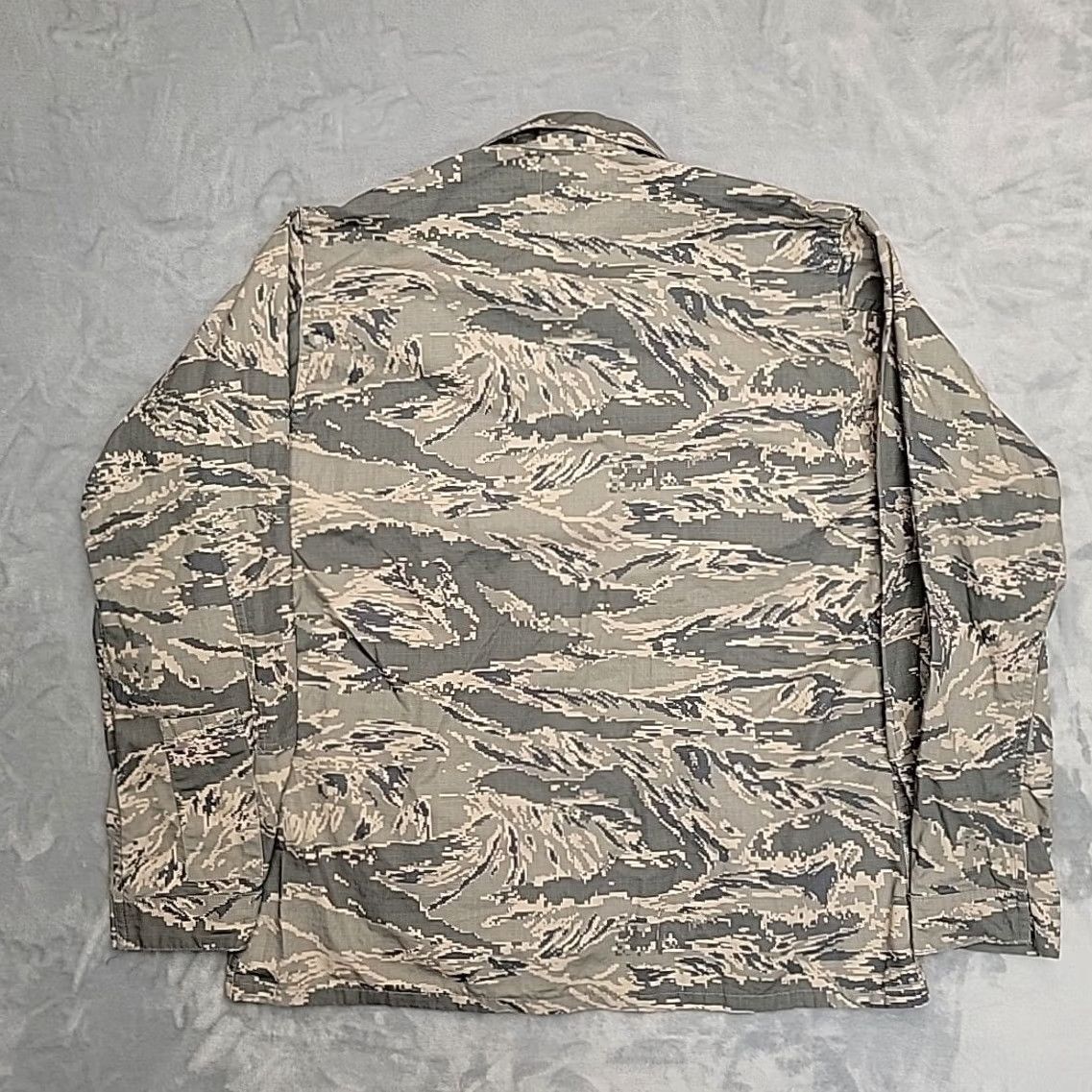 Propper VINTAGE US Air Force ABU Camo Jacket Mens 42L Tiger Stripe Digital Military Coat BDU Size US XS / EU 42 / 0 - 4 Thumbnail