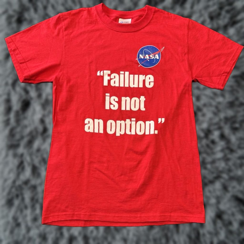 Delta VINTAGE Delta Pro Weight NASA Apollo XIII Failure Is Not An Option Red T Shirt Small New Size US S / EU 44-46 / 1 - 1 Thumbnail