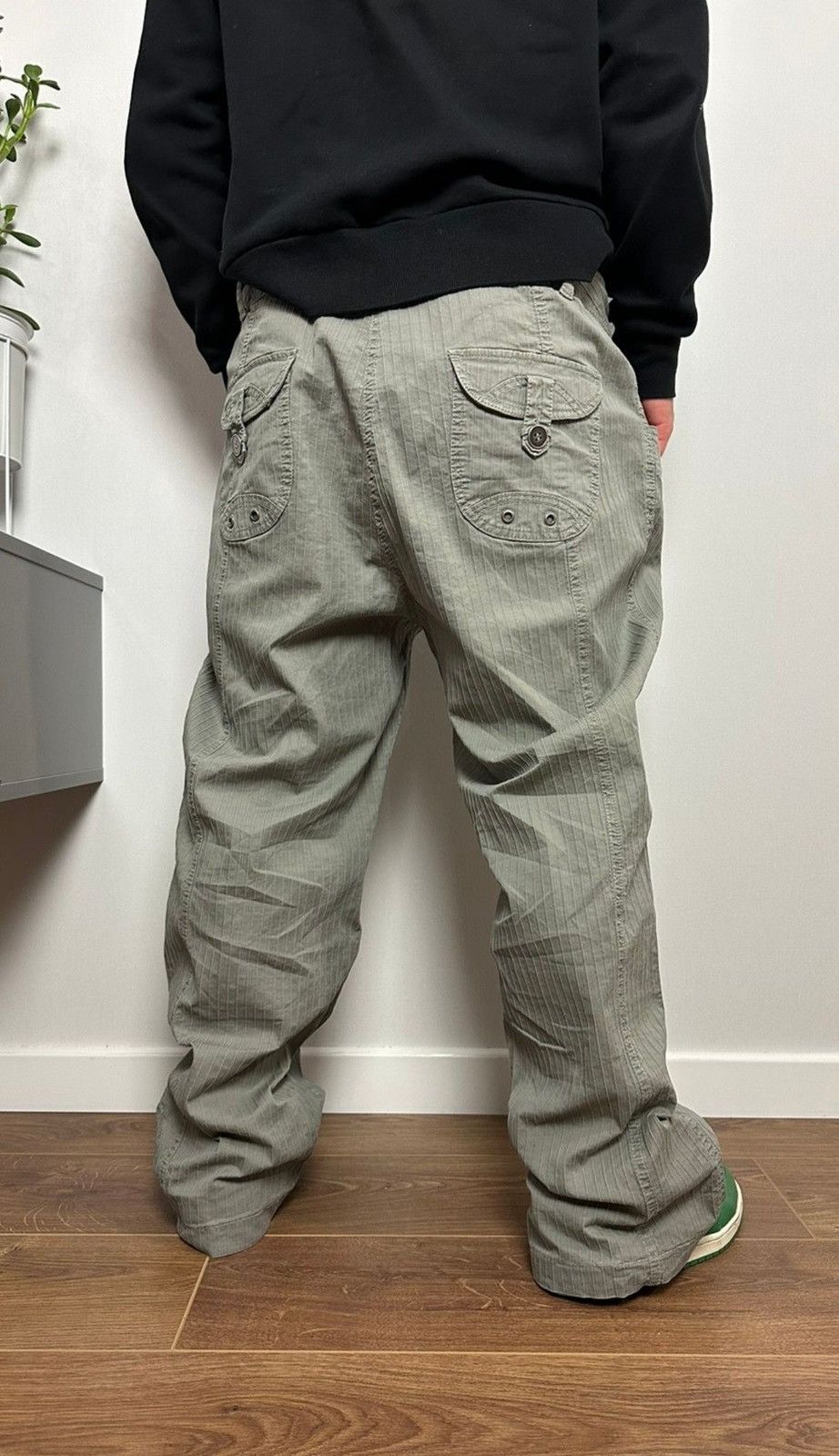 Japanese Brand × Vintage Vintage Stripped Grey Loose Pants Size US 36 / EU 52 - 7 Thumbnail