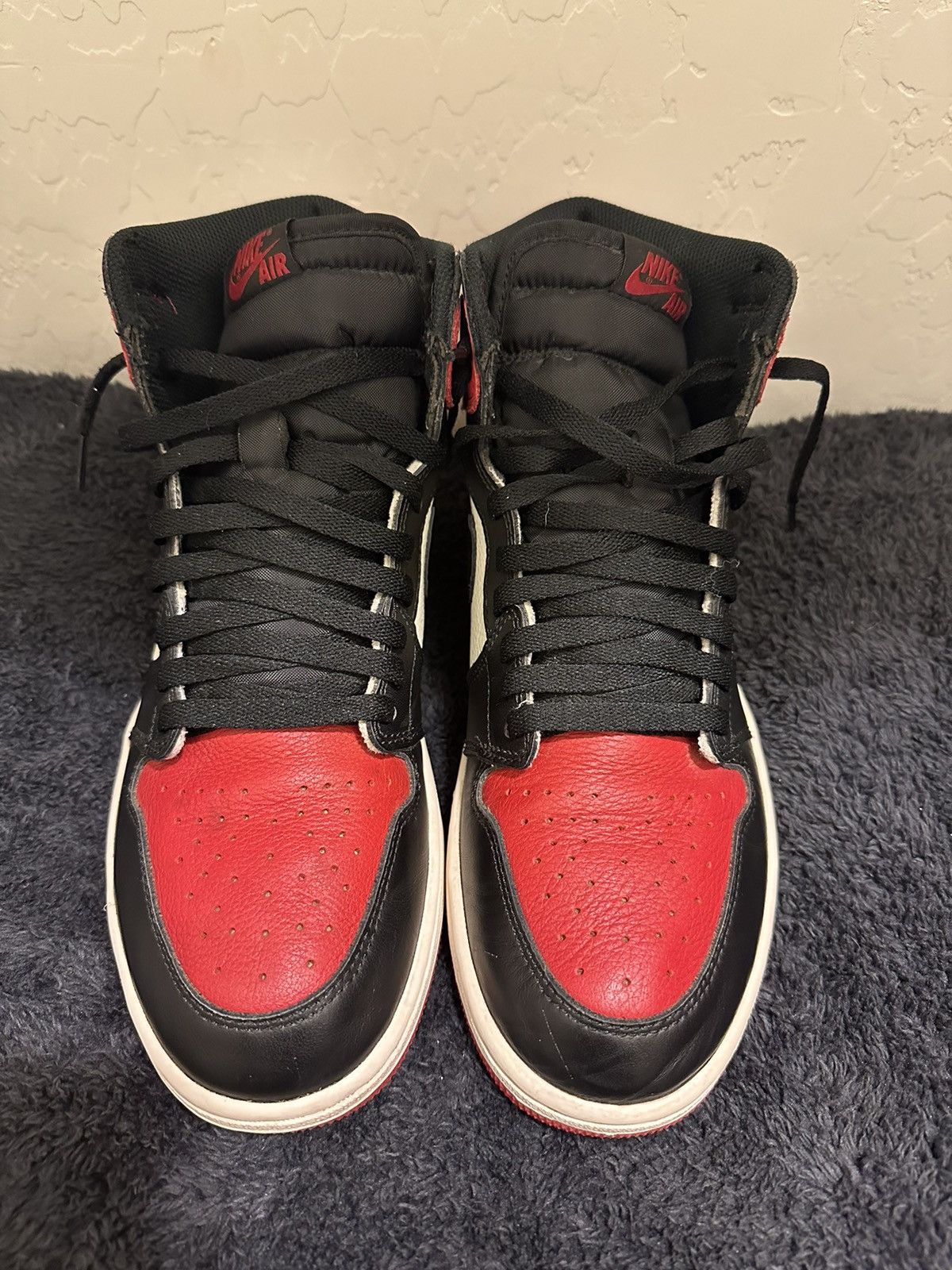 Jordan Brand Air Jordan Retro 1 bred toe 🔥🔥🔥 Size US 10 / EU 43 - 3 Thumbnail