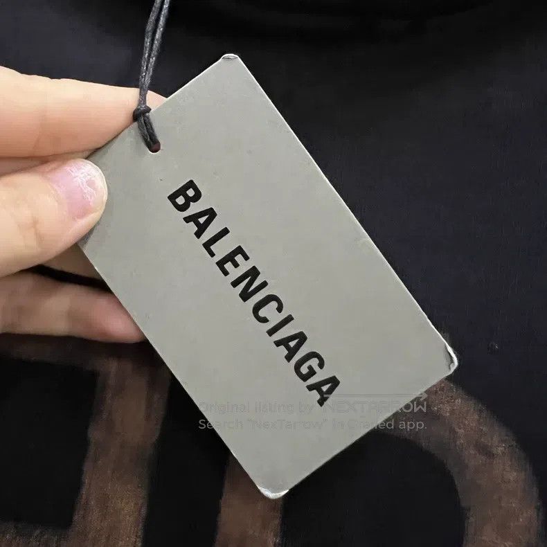 Balenciaga Balenciaga Vintage BB Printed Qilin Arm Hoodie Size US S / EU 44-46 / 1 - 3 Thumbnail
