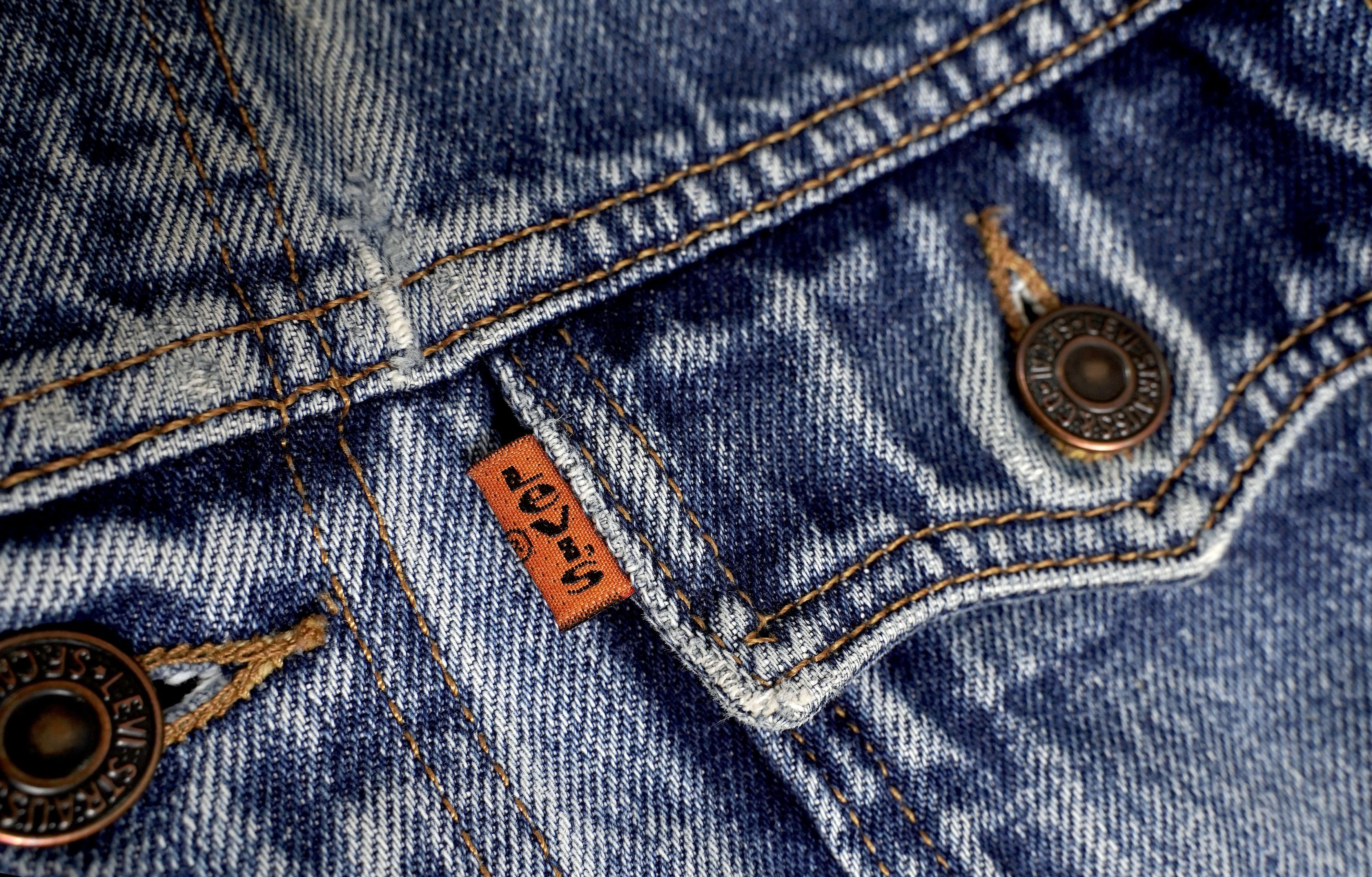 Levi's Vintage Clothing Levi’s Orange Tab Denim Jacket Made in Italy Vintage 1997 Size M / US 6-8 / IT 42-44 - 7 Thumbnail