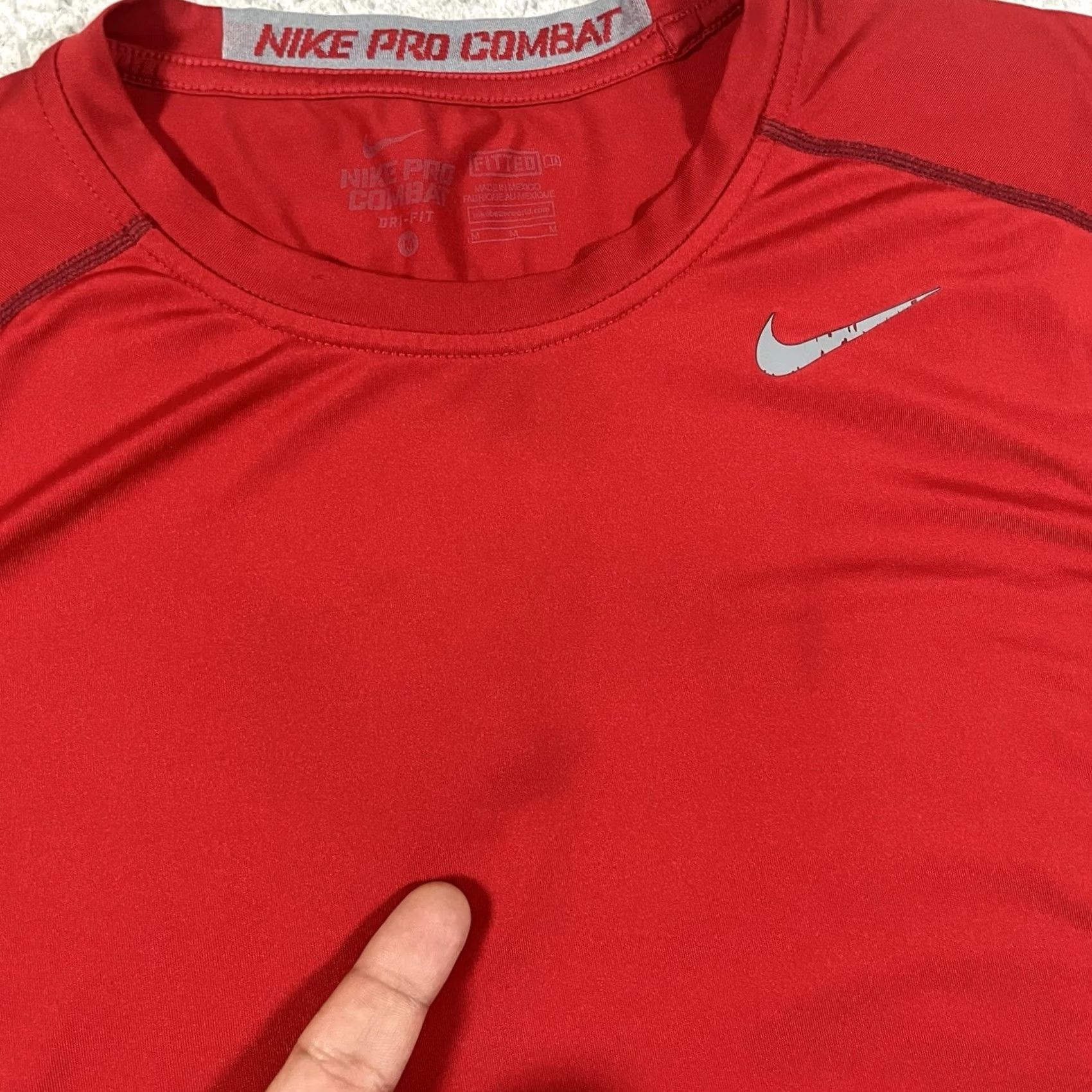 Nike Nike Pro Combat Shirt Men M Red Short Sleeve Nike Dri-Fit Athletic T-Shirt Size US M / EU 48-50 / 2 - 2 Thumbnail