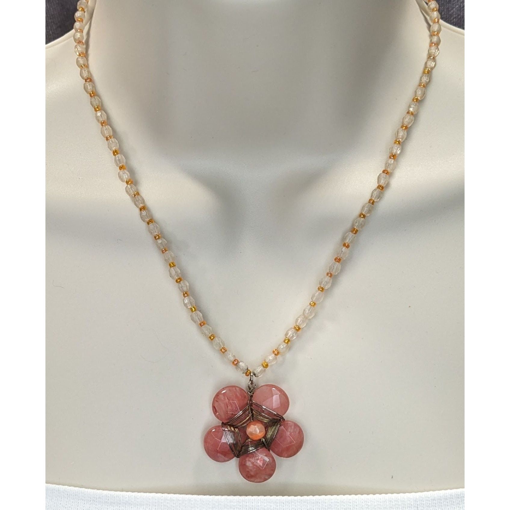 Other Vintage Y2K Cottagefore Beaded Necklace With Pink Flower Pen Size ONE SIZE - 6 Thumbnail