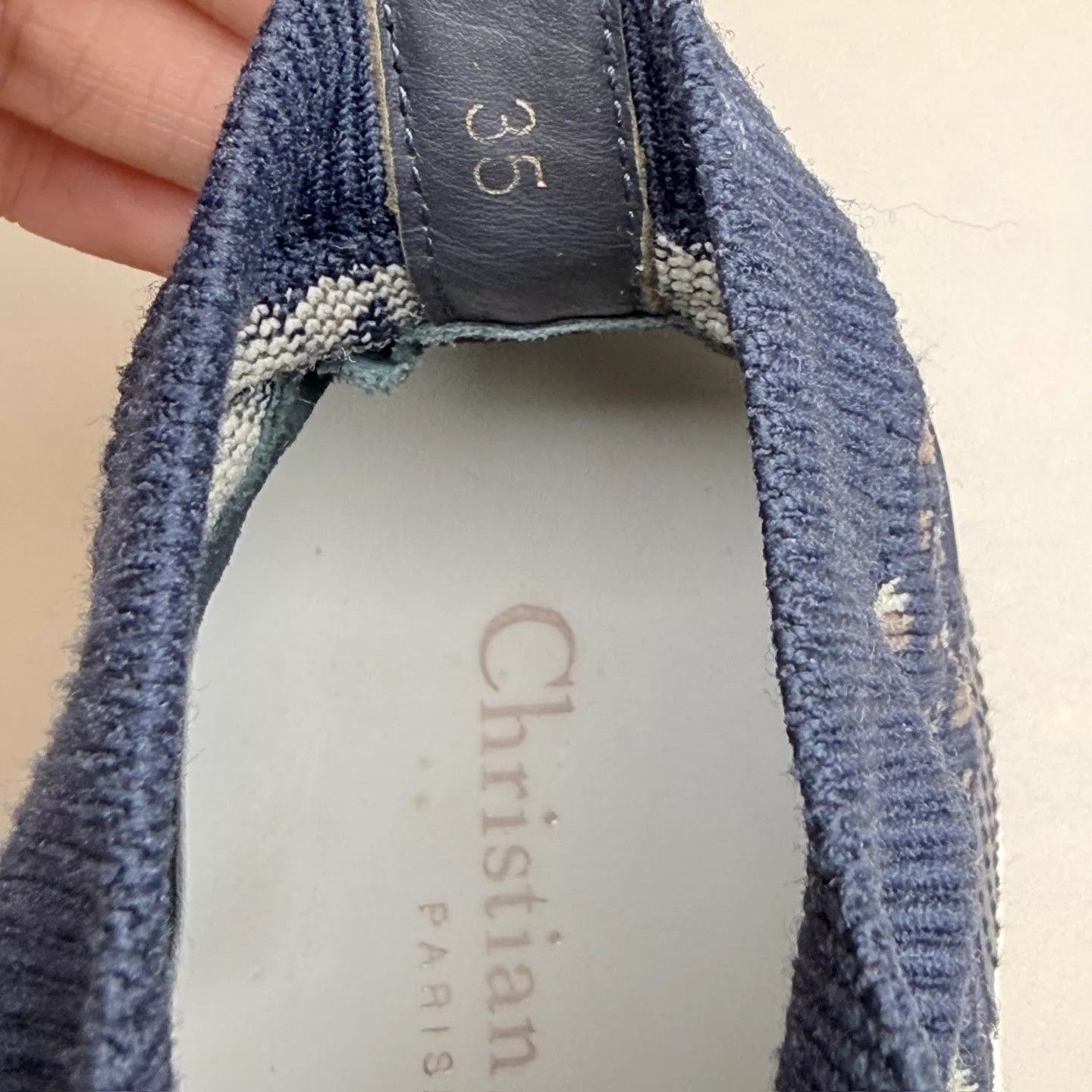 Dior Dior DR Embroidered Allover Print Sneaker 35 99 New Size US 4.5 / IT 34.5 - 7 Thumbnail