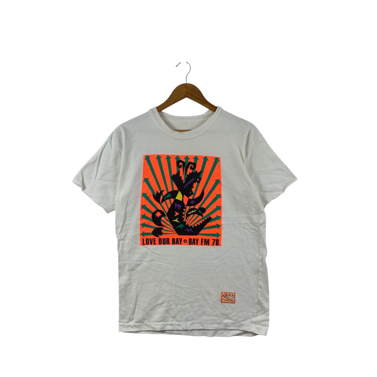 Vintage Vintage LOVE OUR BAY FM 78 Radio Station Tokyo Tee Shirt Size S / US 4 / IT 40 - 1 Thumbnail