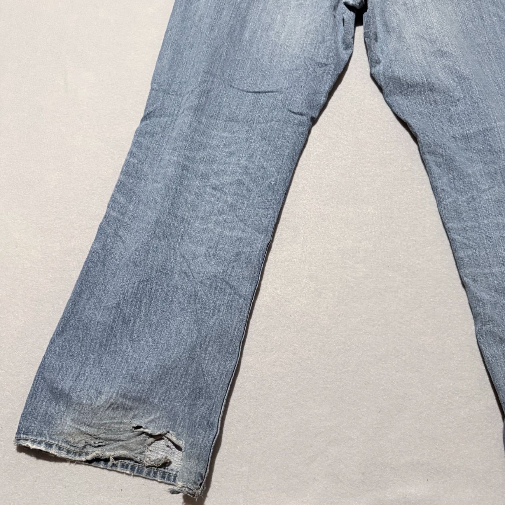 American Eagle Outfitters VINTAGE American Eagle Jeans Men's Light Wash Denim Classic Relaxed Straight - 33x30 Size US 33 - 7 Thumbnail