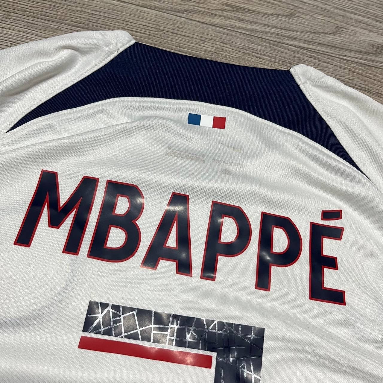 Nike Paris Saint Garment Mbappe #7 Nike Jersey Size US M / EU 48-50 / 2 - 12 Thumbnail