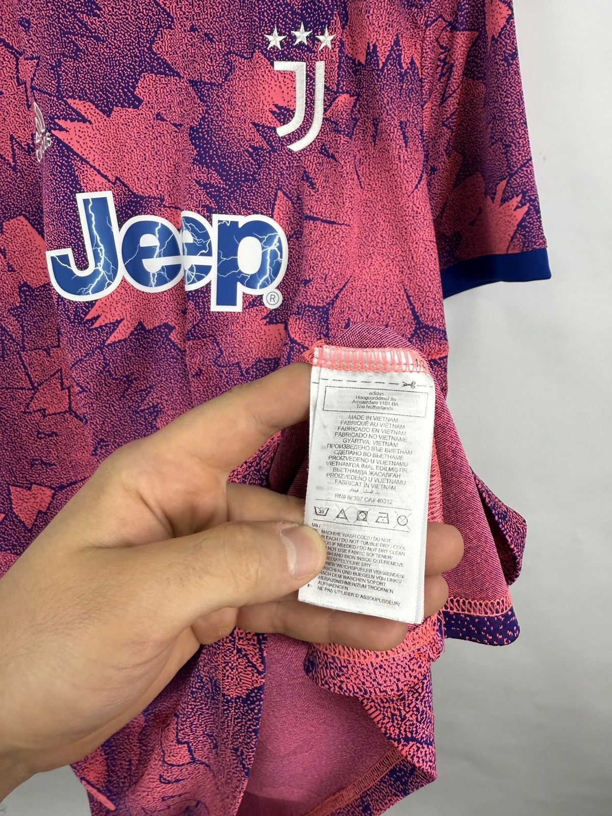 Adidas 🇮🇹 2022/23 Adidas Juventus Soccer Jersey T-Shirt Y2K Rare Size US XXL / EU 58 / 5 - 7 Thumbnail
